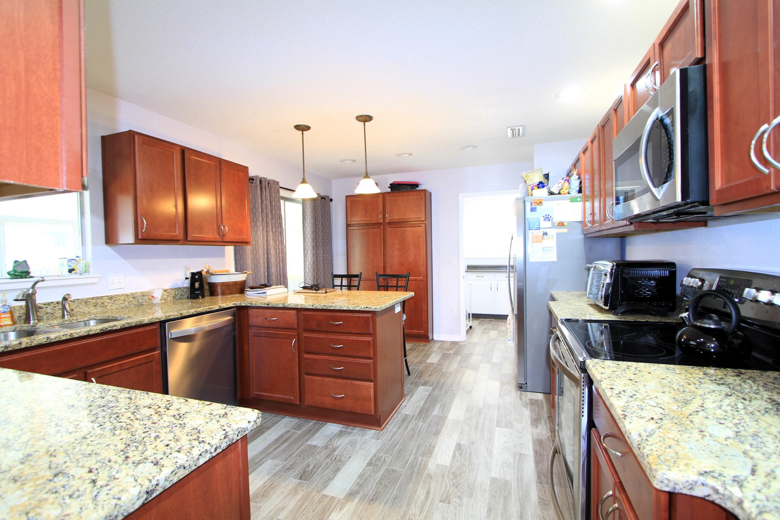 4TH ADD ELLIOTT PT - Residential