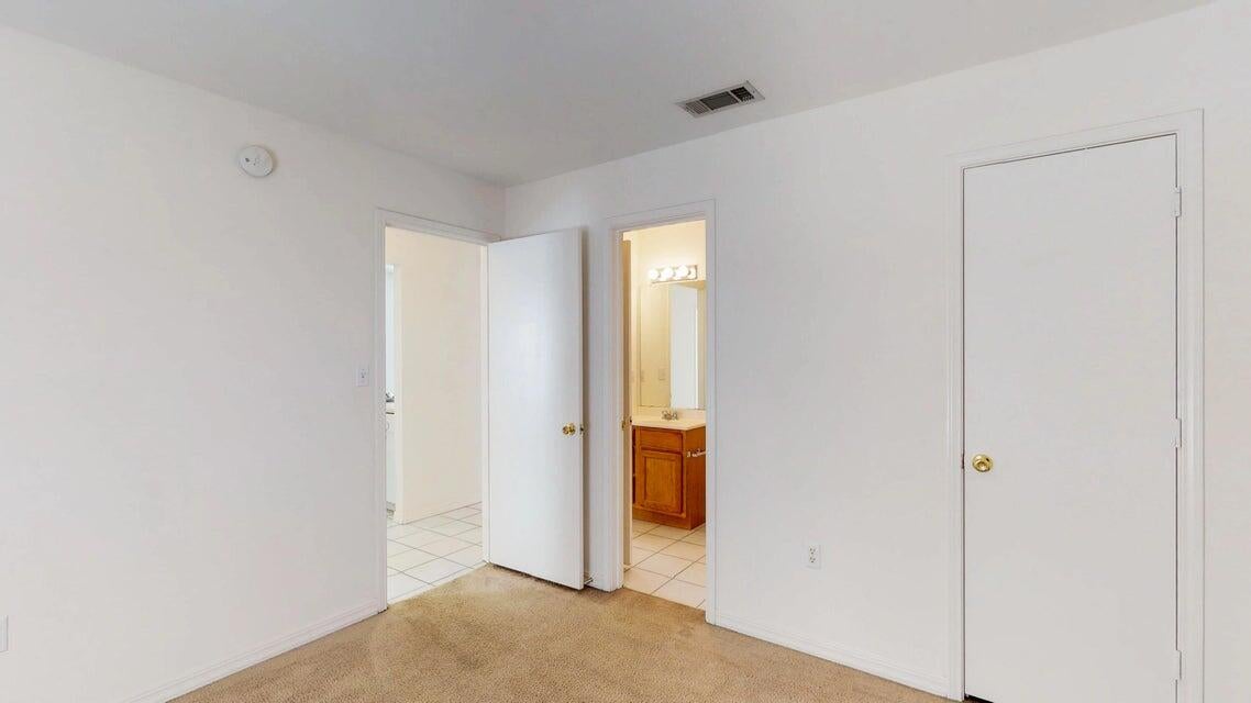 UNRECORDED SUBDIVISION - Residential Lease