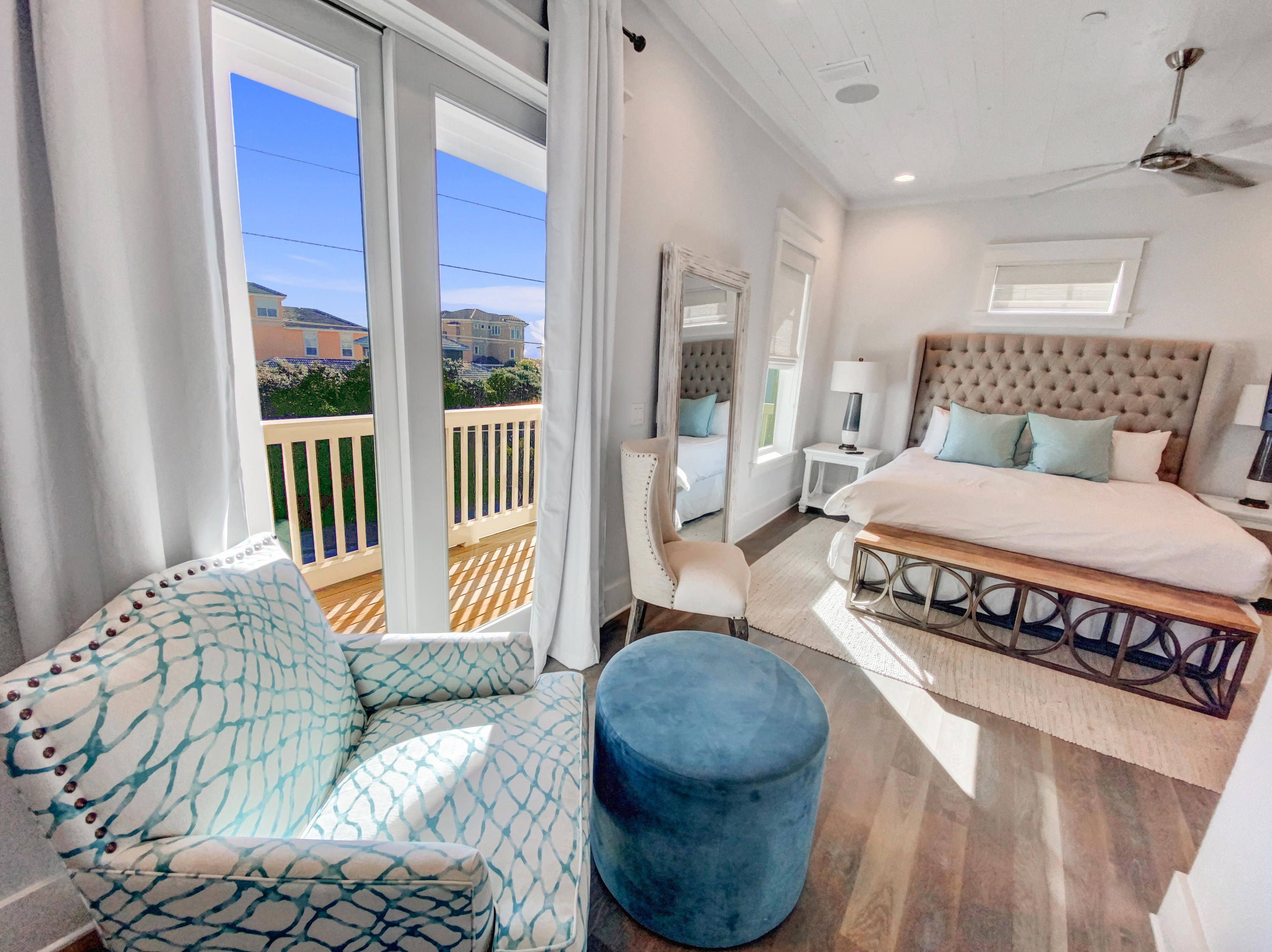 GULF SHORE MANOR - Residential