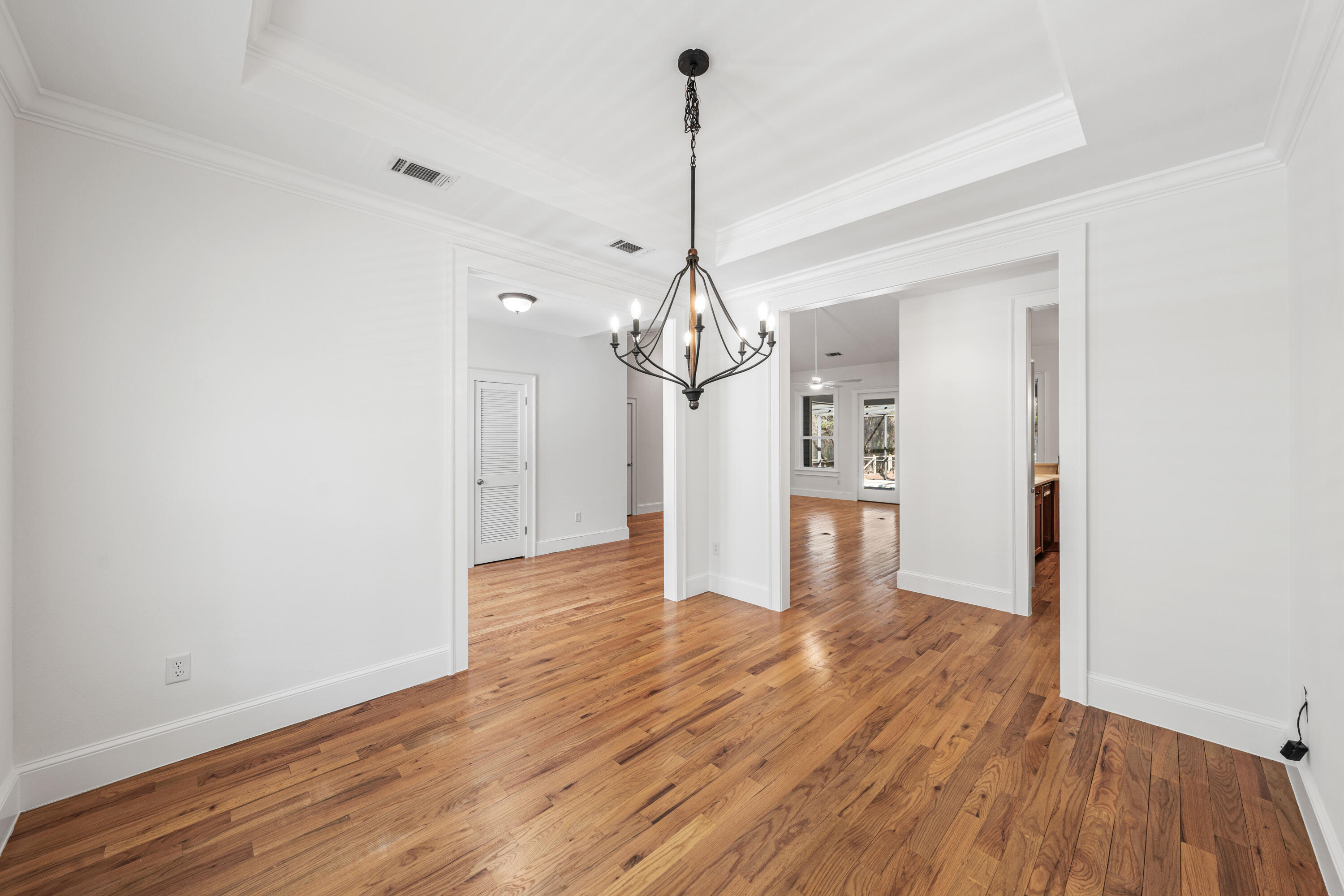 BAY MAGNOLIA - Residential