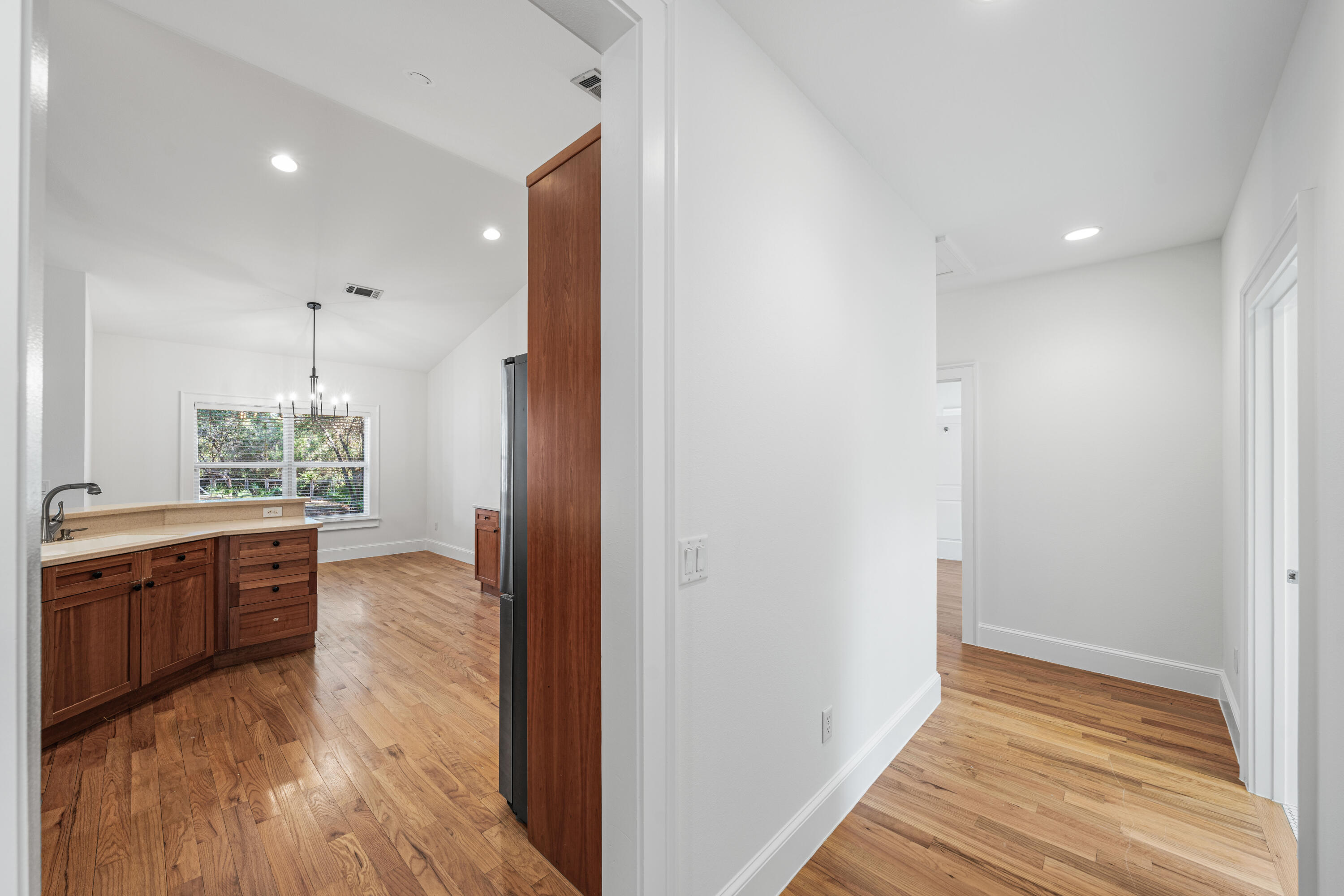 BAY MAGNOLIA - Residential