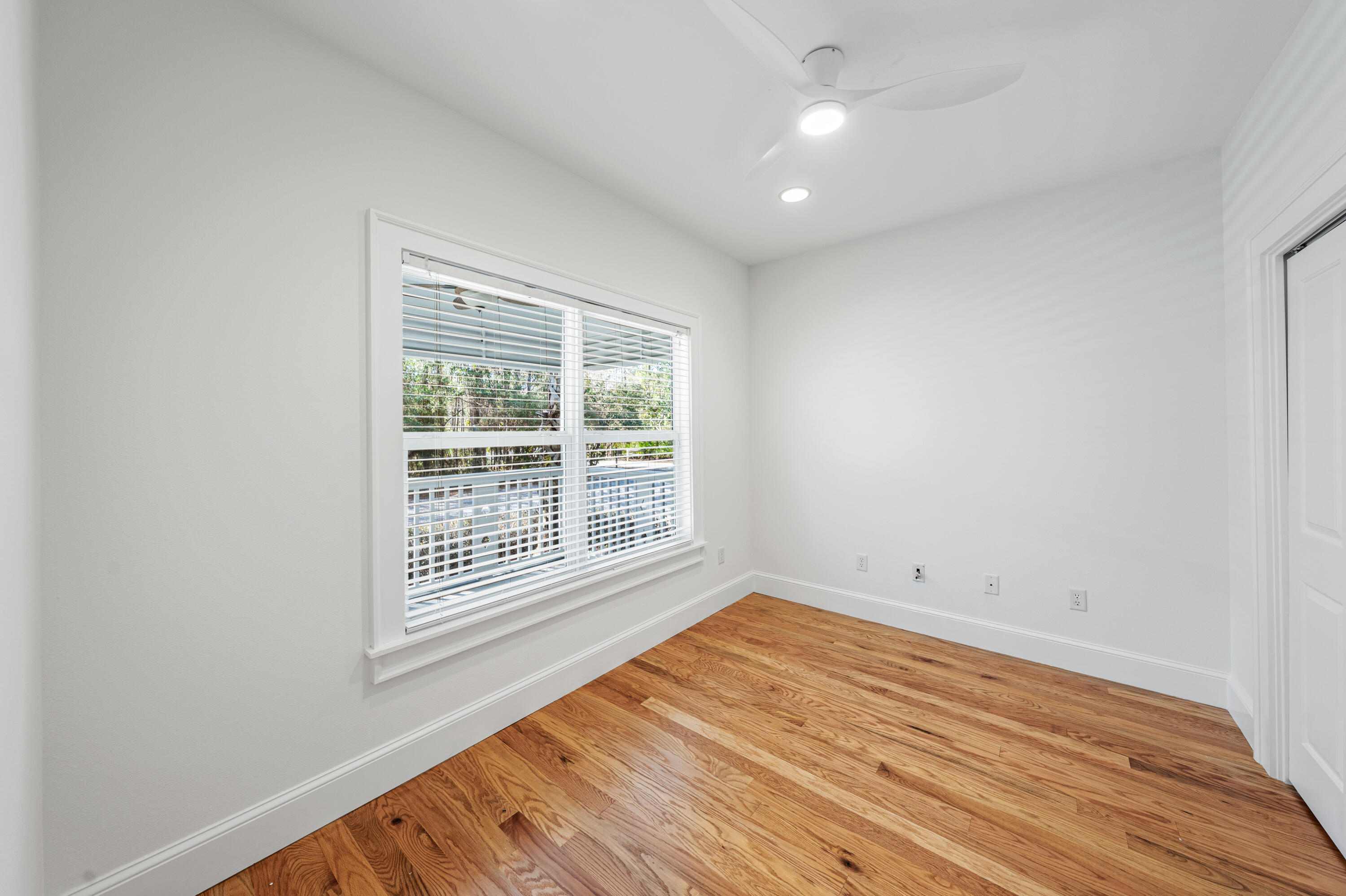 BAY MAGNOLIA - Residential