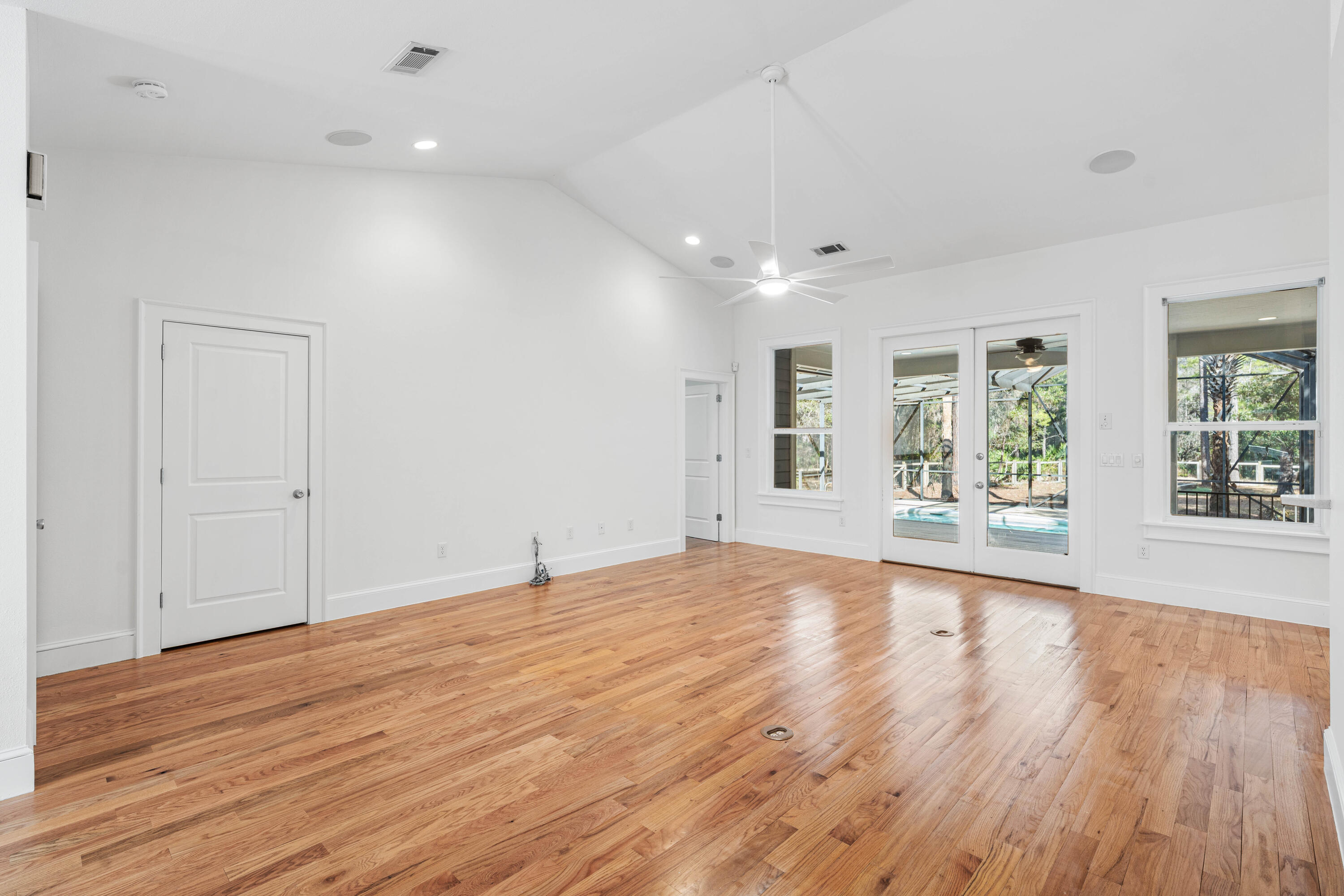 BAY MAGNOLIA - Residential