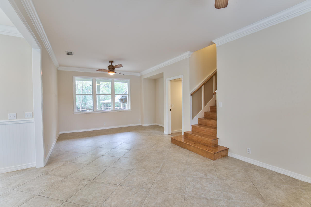 BAY PINE SHORES - Residential