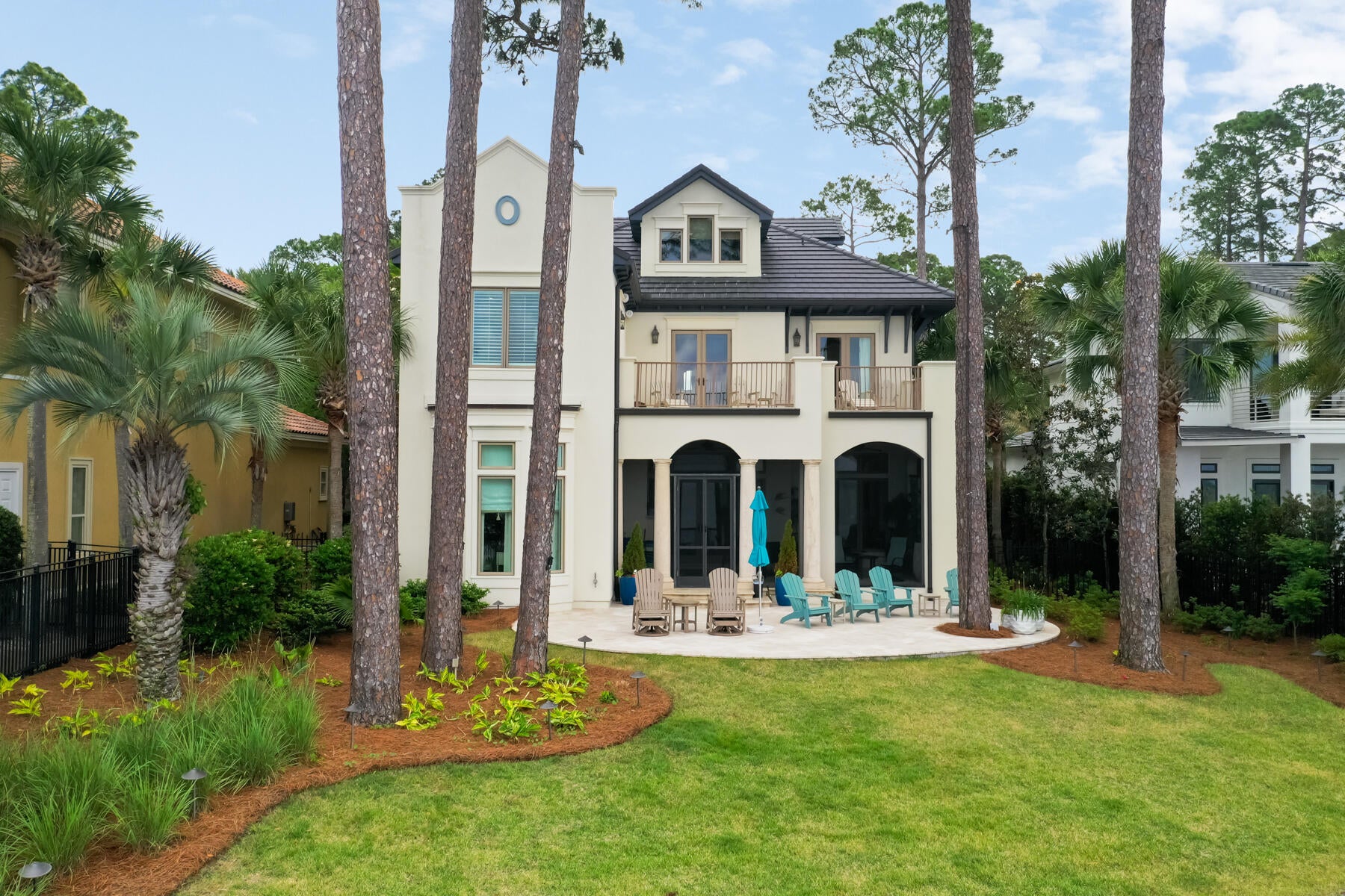 BURNT PINE - Residential