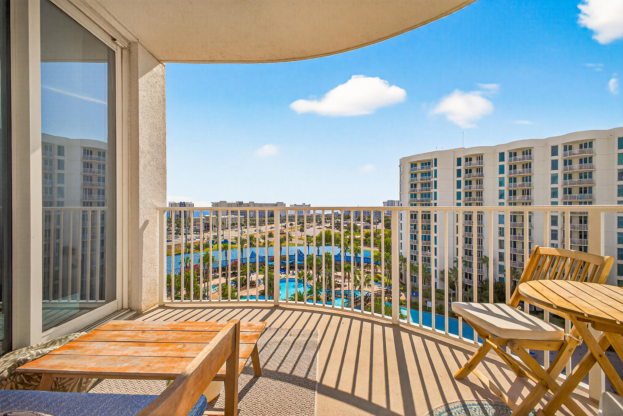 THE PALMS OF DESTIN - Residential