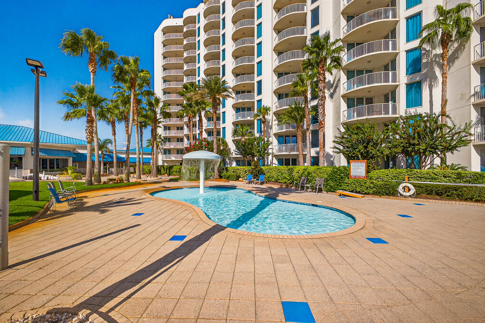 THE PALMS OF DESTIN - Residential