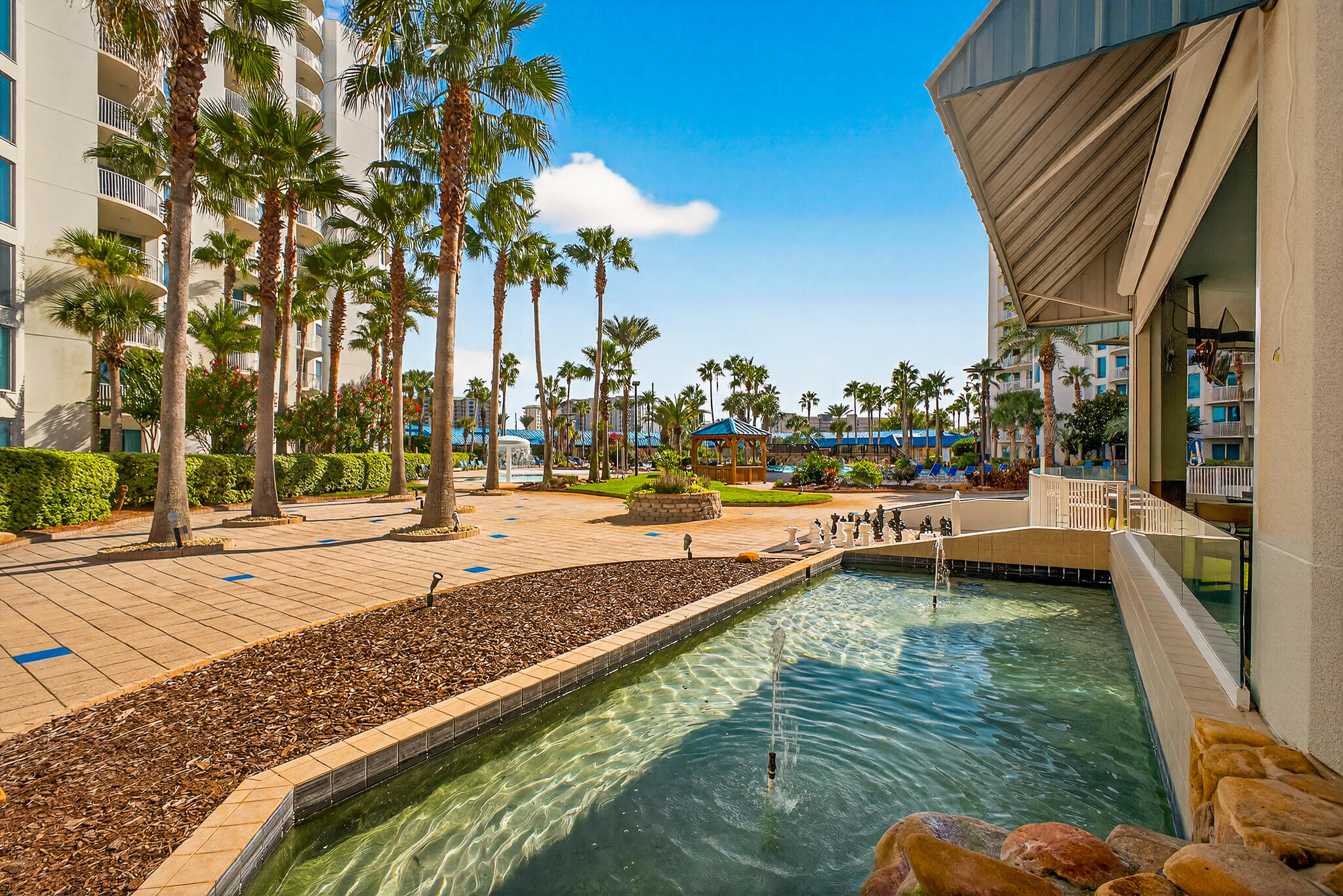 THE PALMS OF DESTIN - Residential