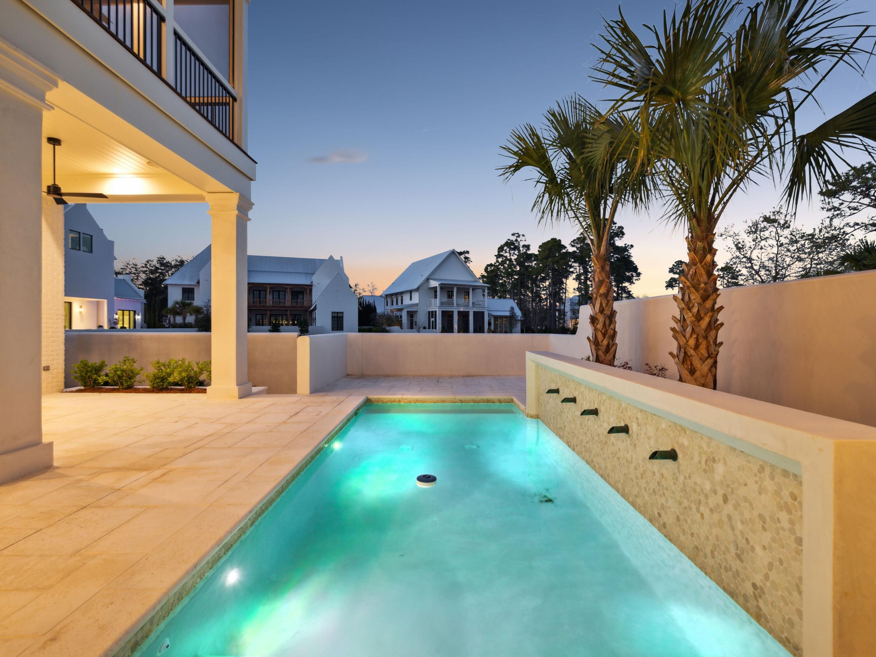 CHURCHILL OAKS - Residential