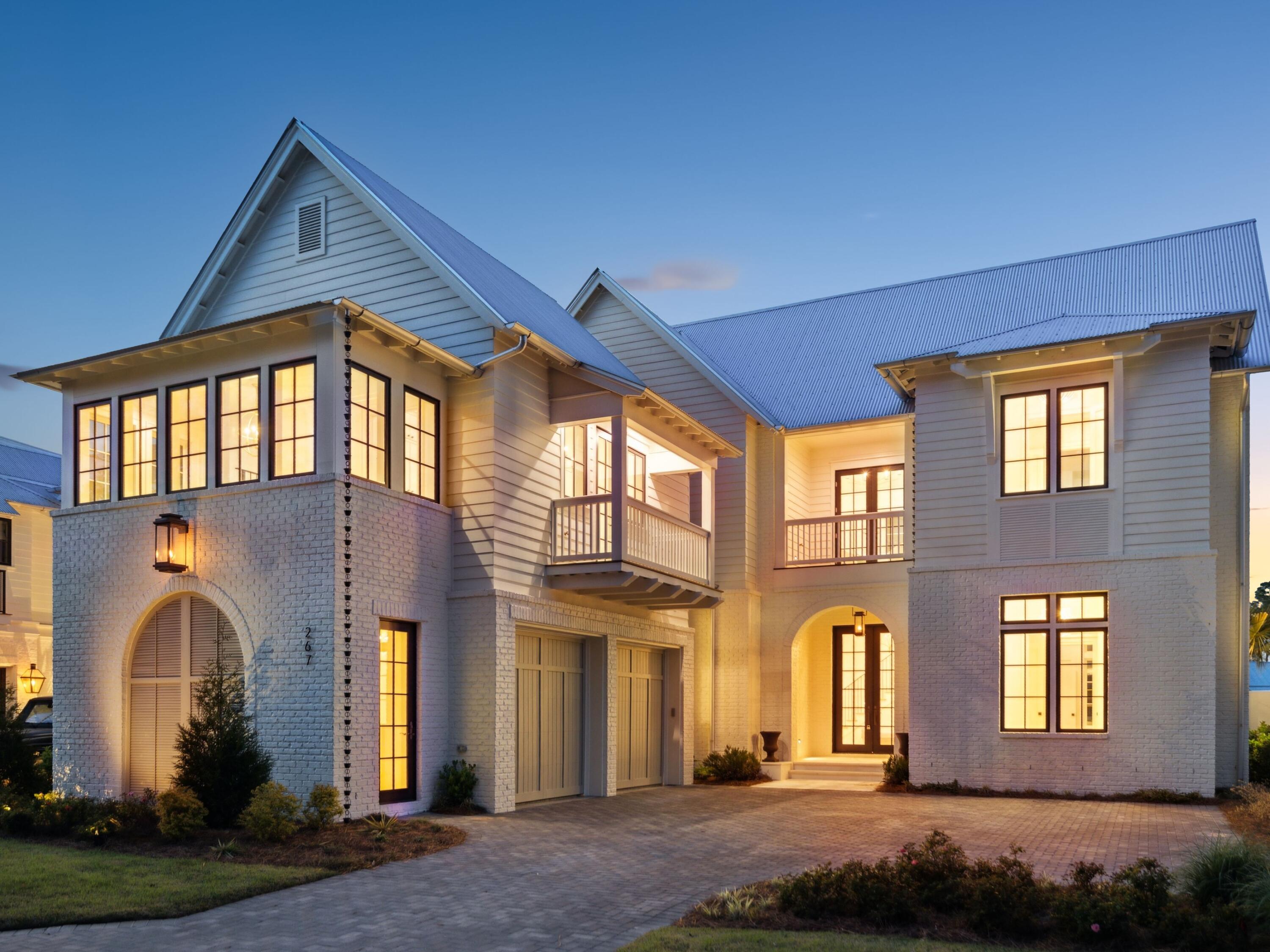 CHURCHILL OAKS - Residential