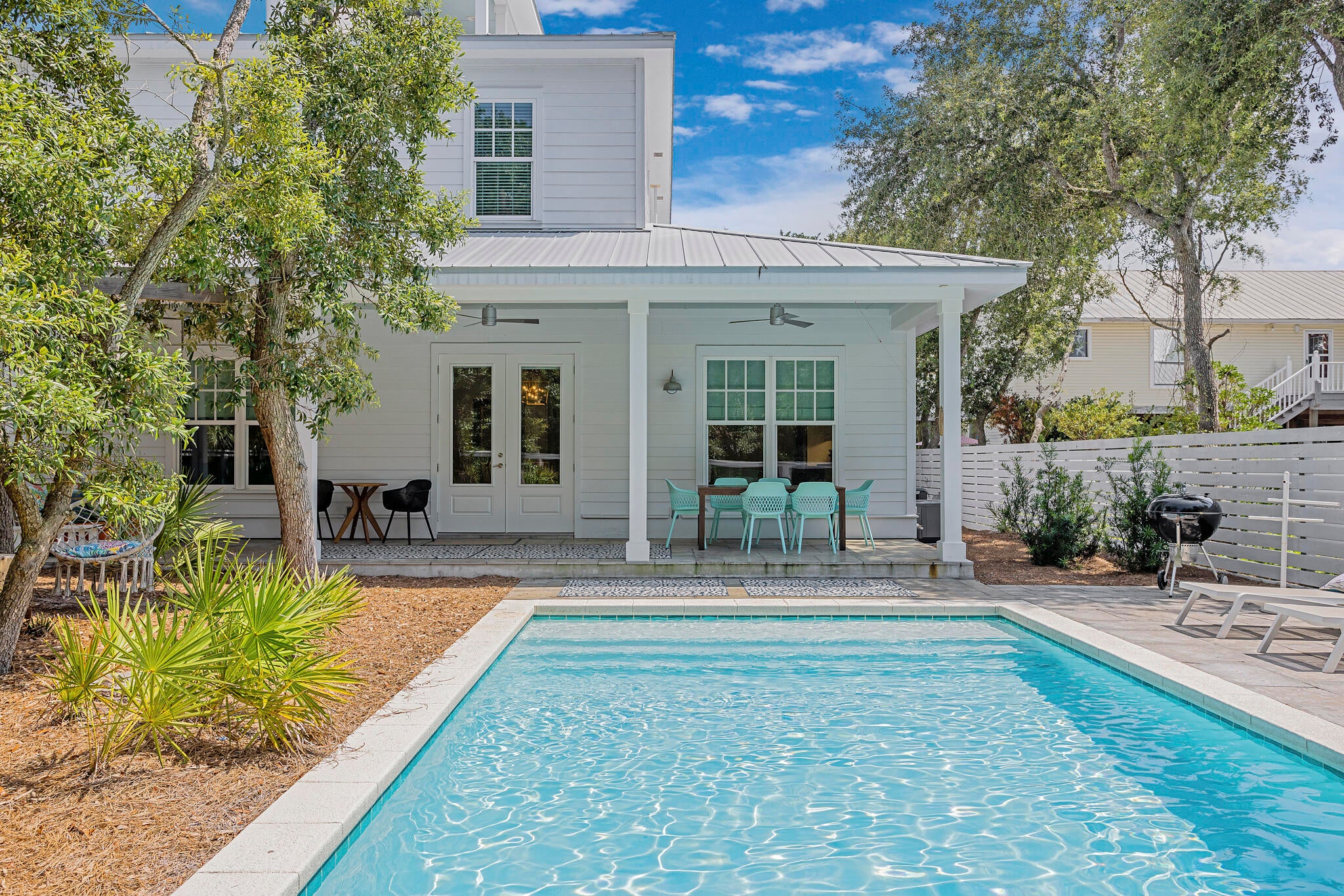 BLUE MOUNTAIN BEACH - Residential