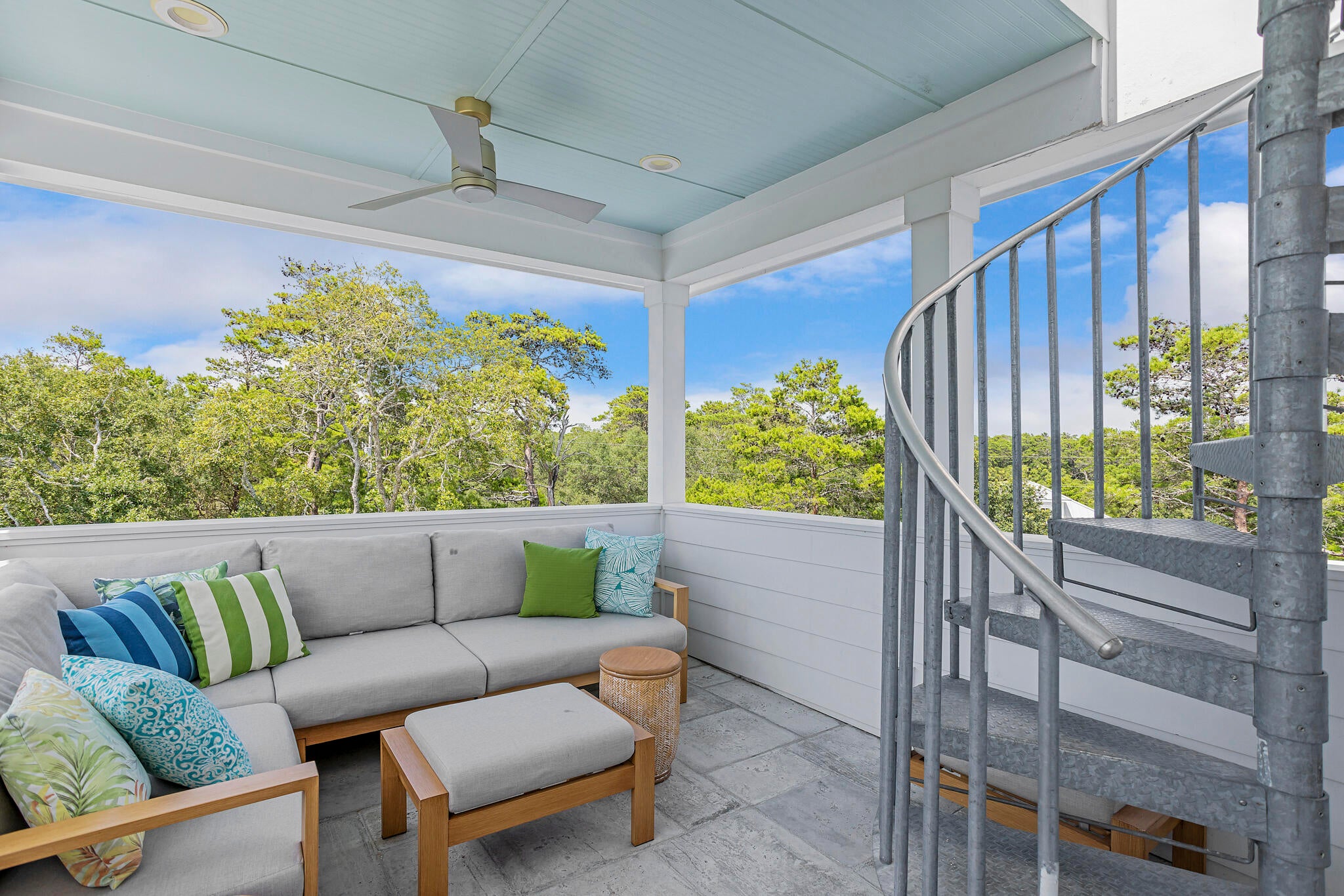 BLUE MOUNTAIN BEACH - Residential