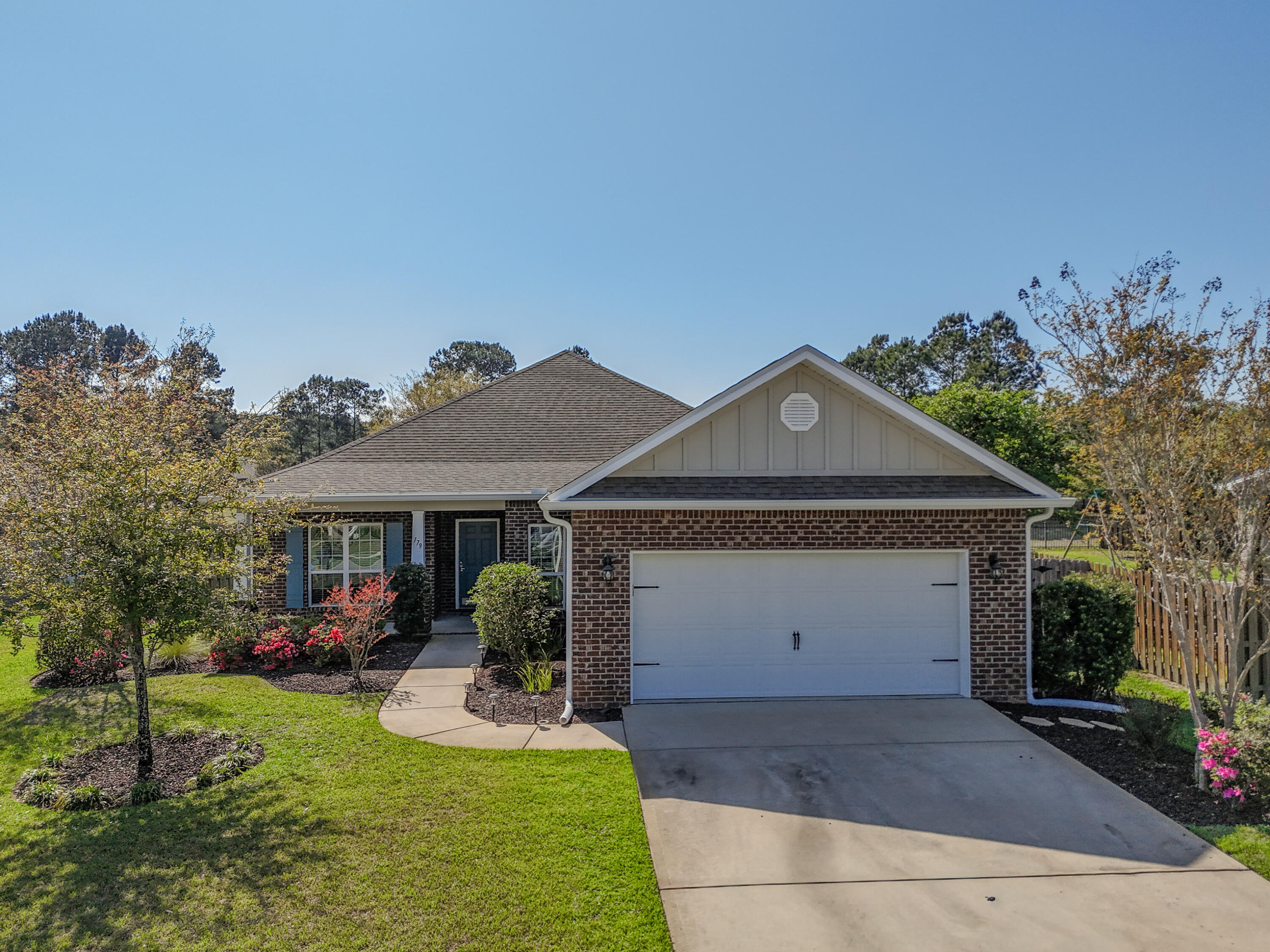 HAMMOCK BAY - Residential