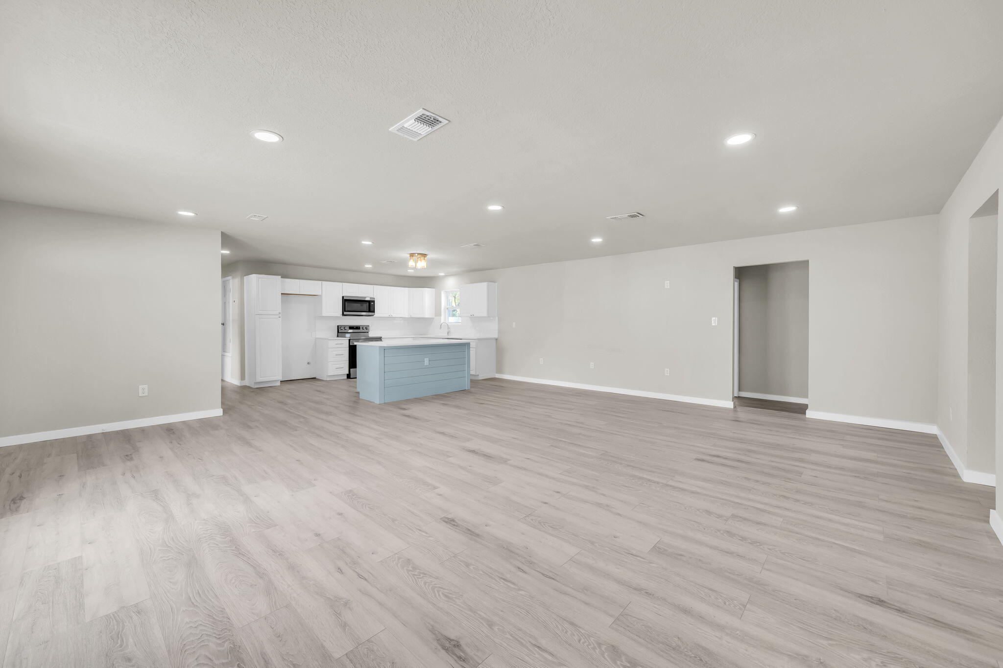 ELLIOTS POINT 10TH ADD ELLIOTTS - Residential