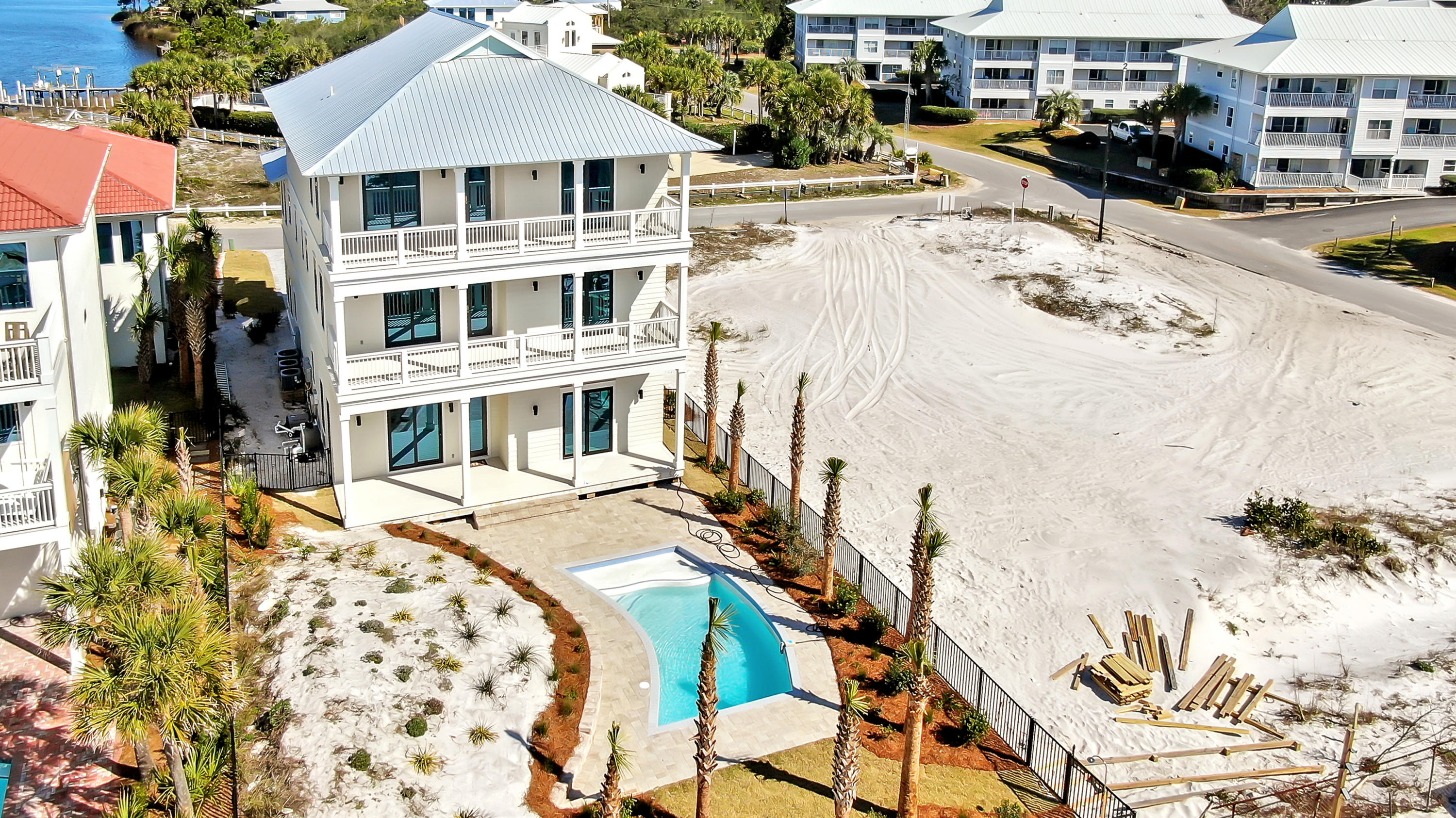 Sanroy Sands - Residential