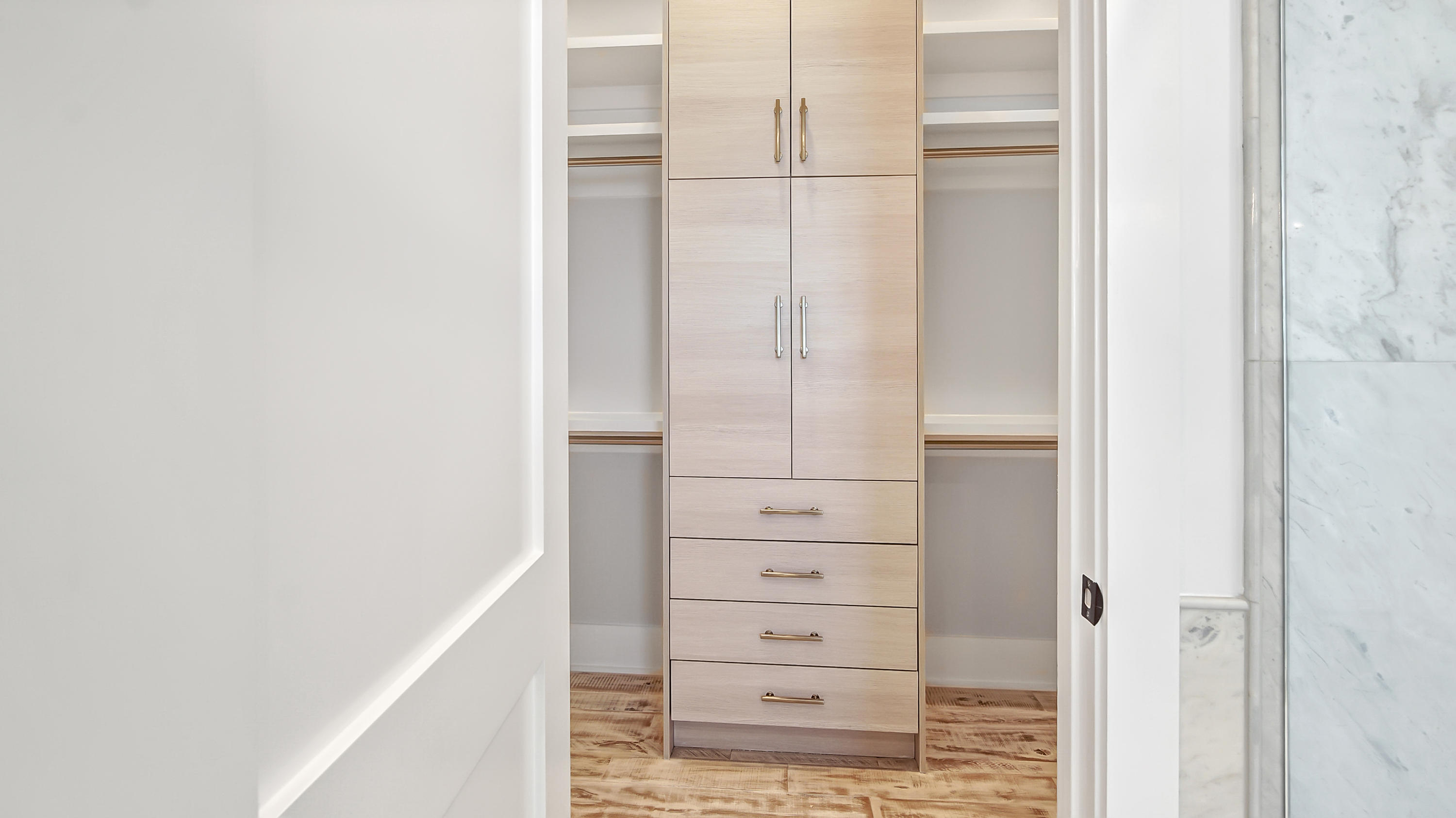 Sanroy Sands - Residential