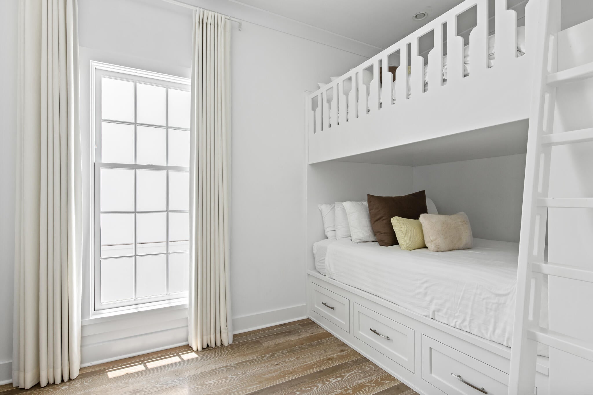 ALYS BEACH - Residential
