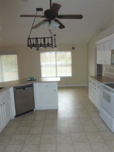 HOLLEY BY THE SEA - Residential Lease