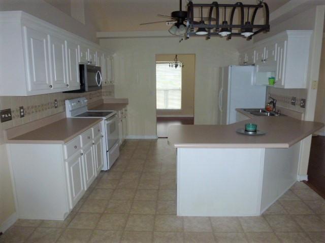 HOLLEY BY THE SEA - Residential Lease