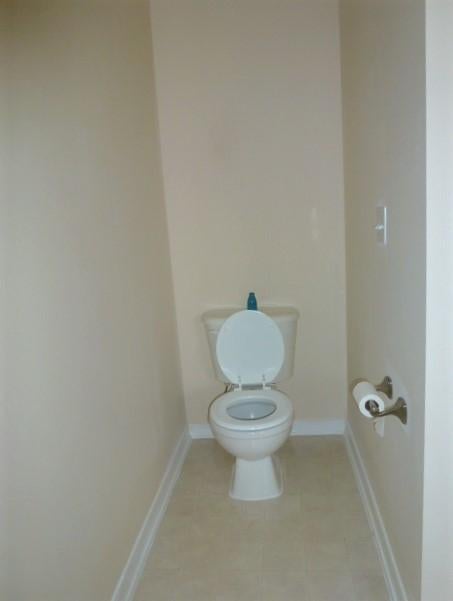 HOLLEY BY THE SEA - Residential Lease