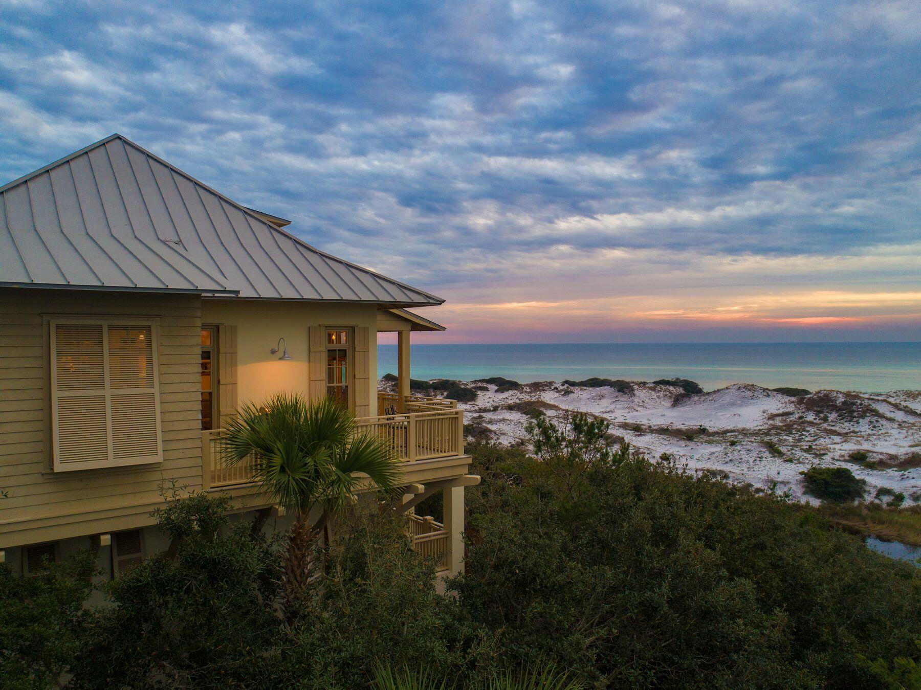 RETREAT THE - Residential