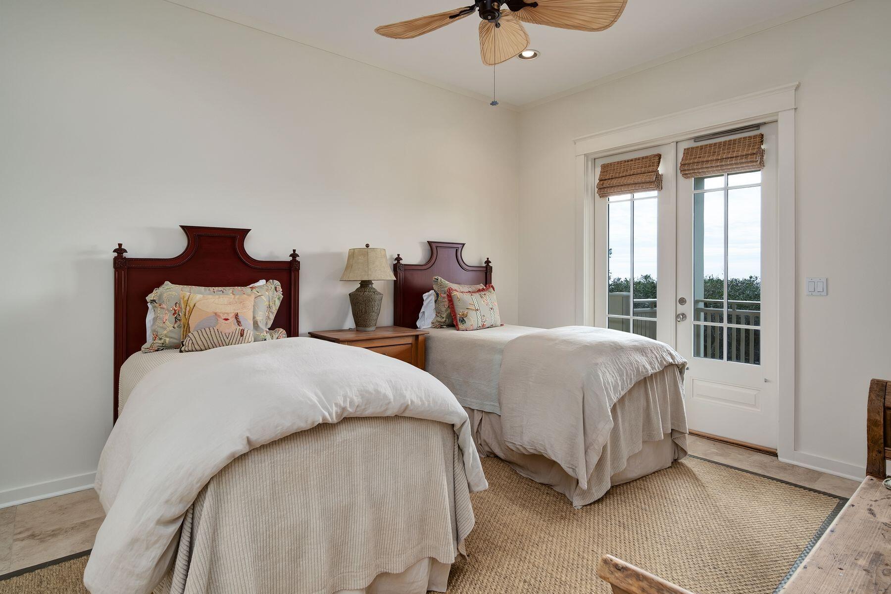 RETREAT THE - Residential