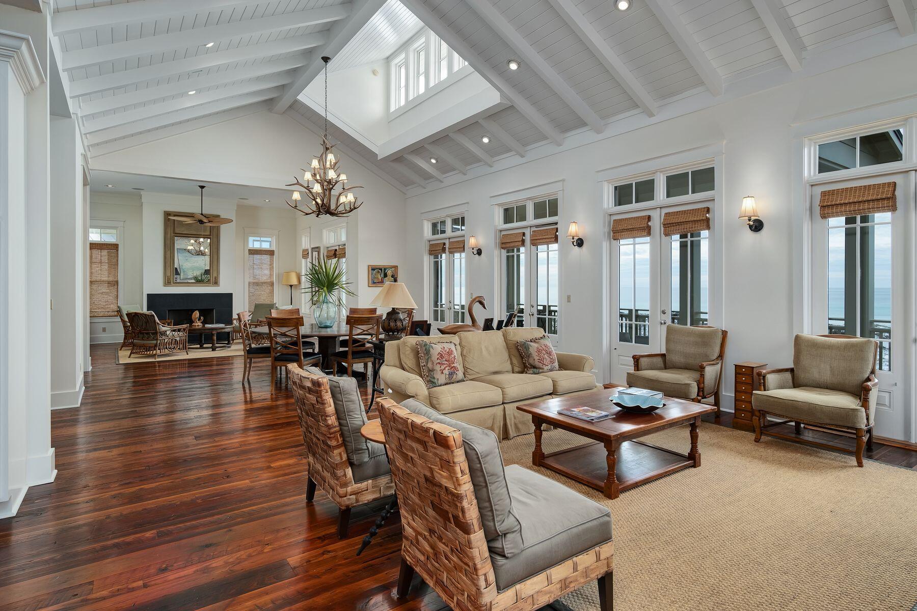 RETREAT THE - Residential