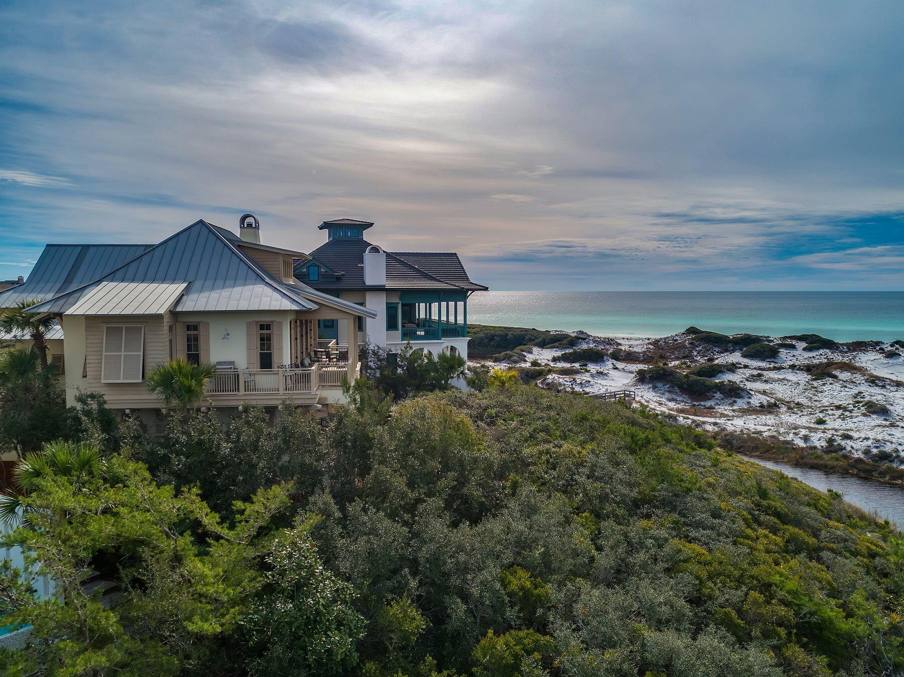 RETREAT THE - Residential