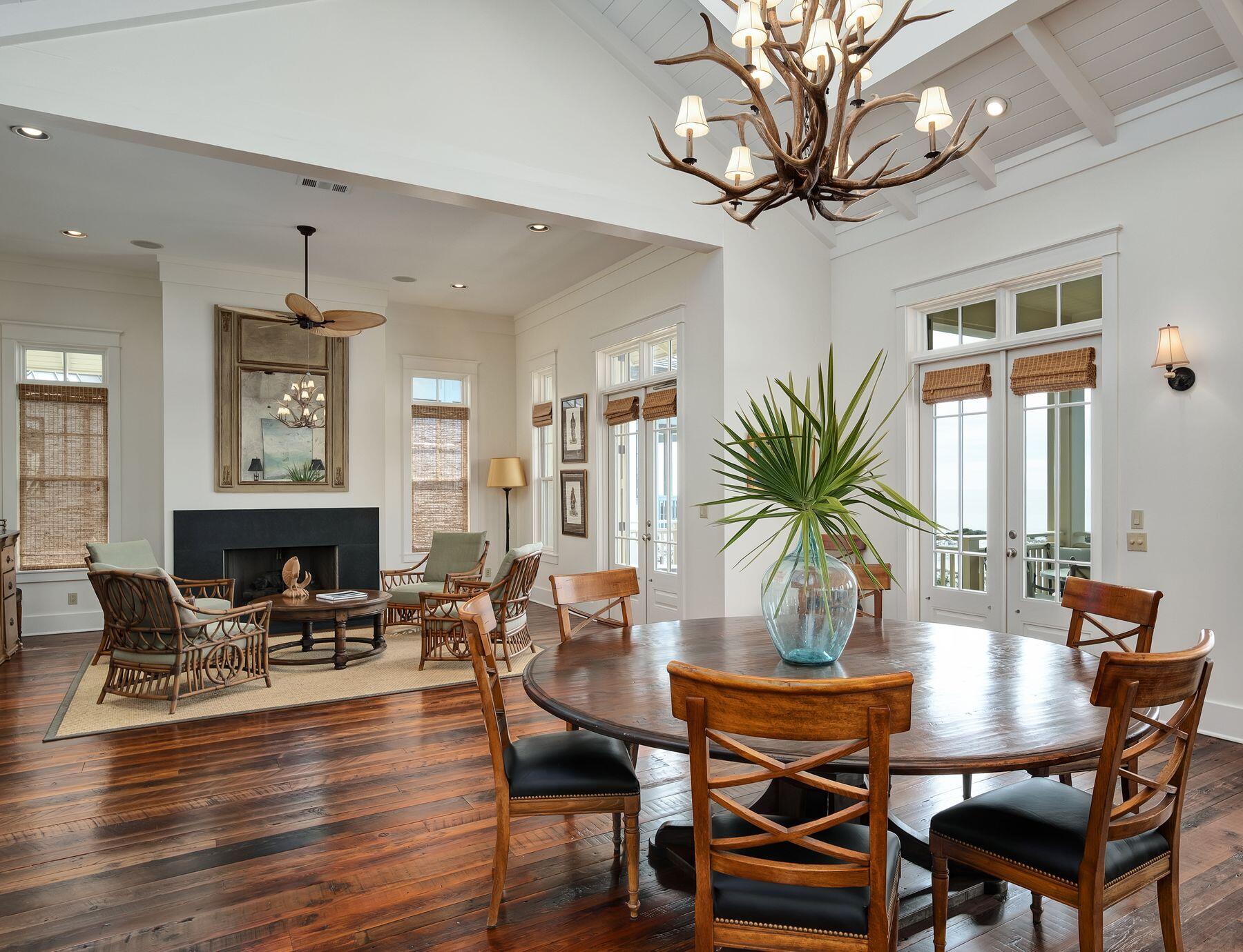 RETREAT THE - Residential