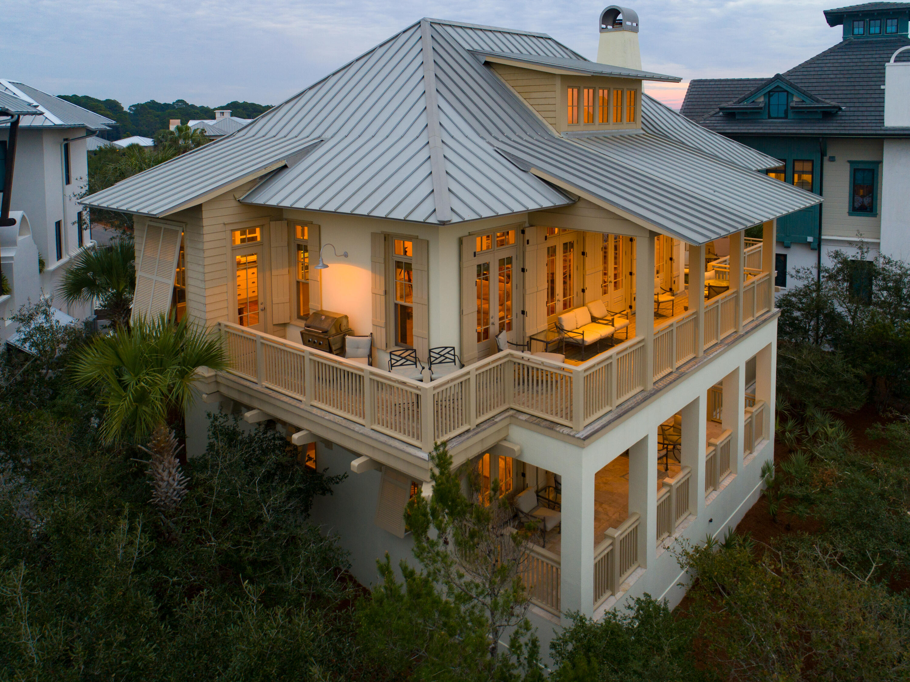 RETREAT THE - Residential