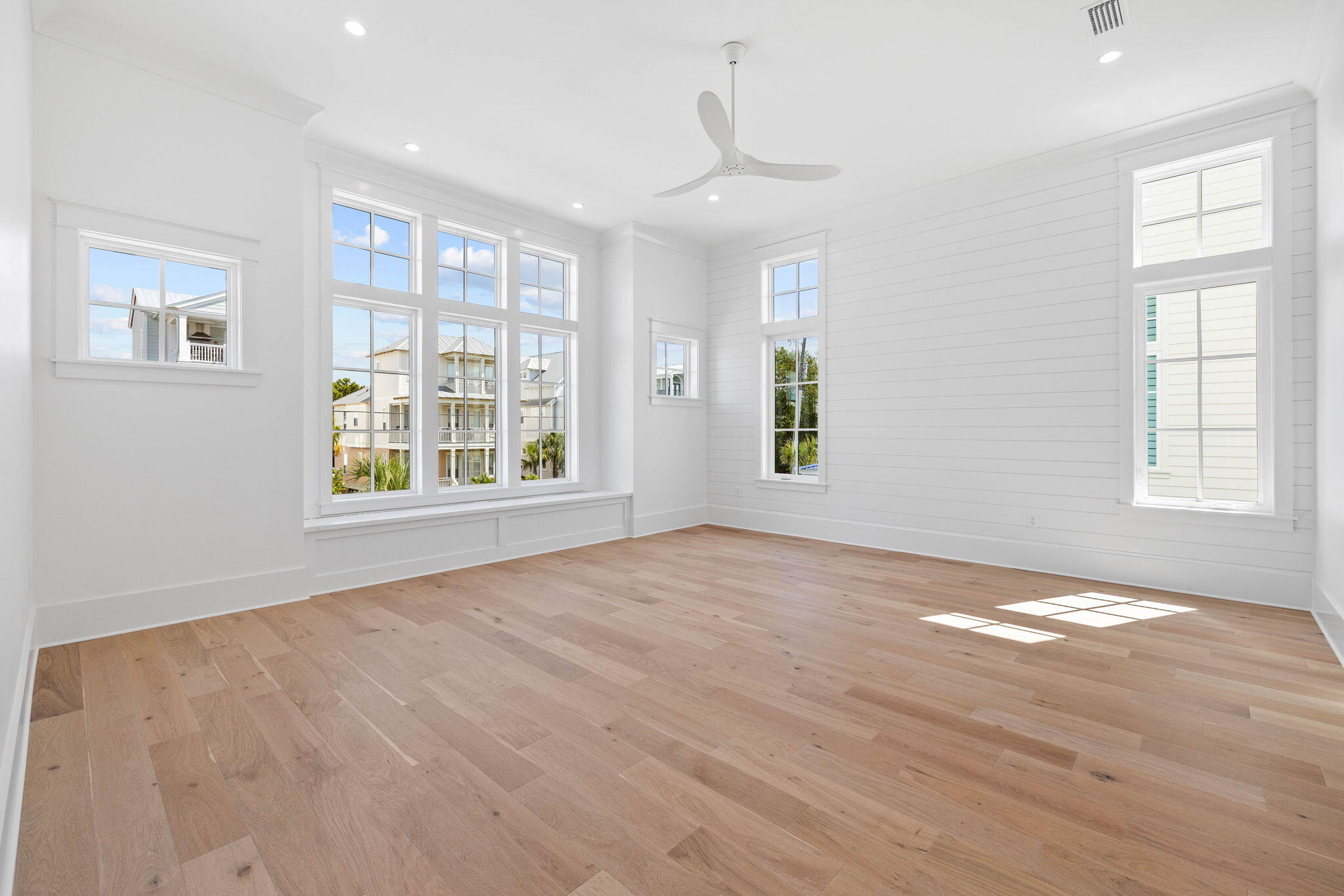 Shoreline Estates at Inlet Beach - Residential