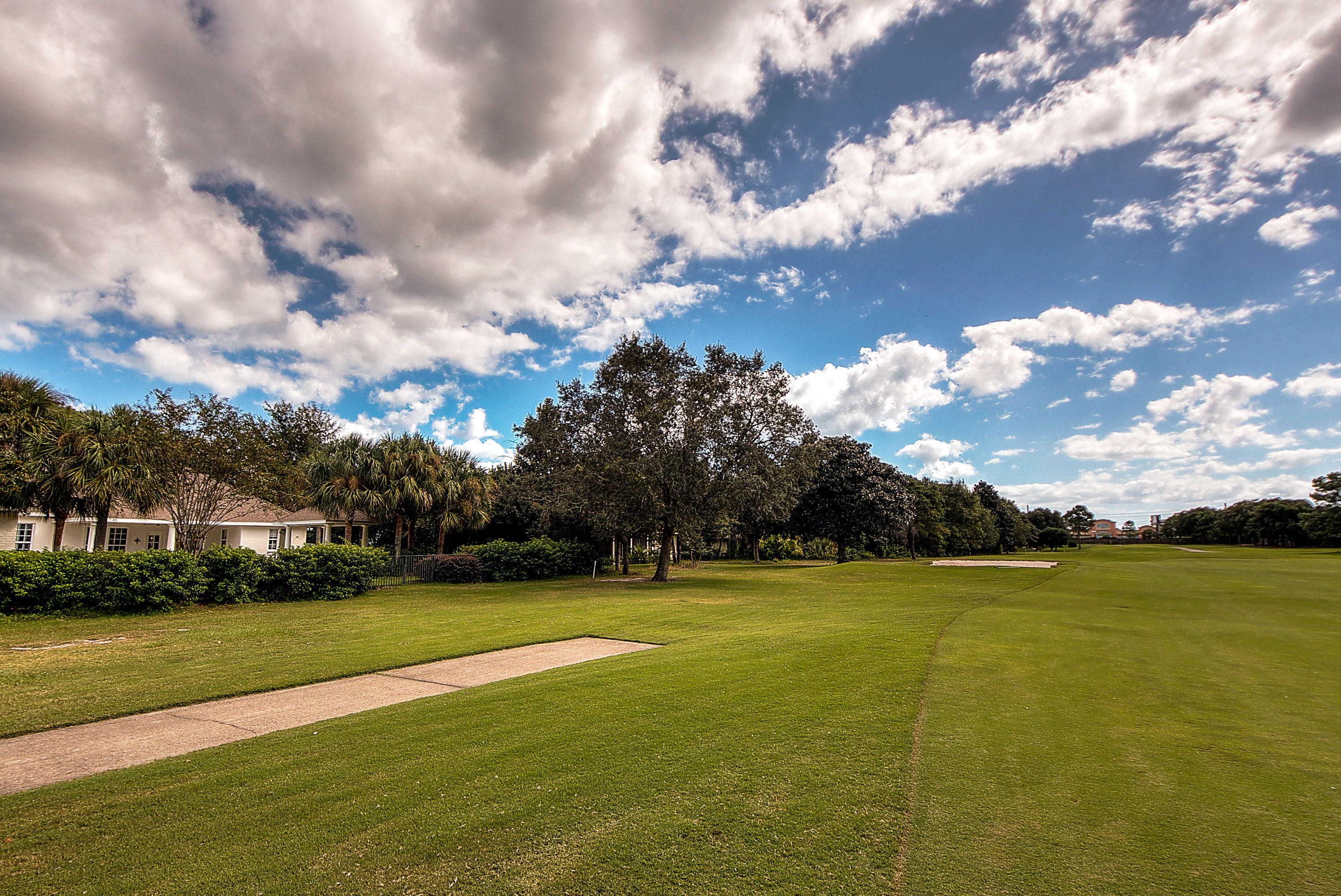 GOLF VIEW - Residential
