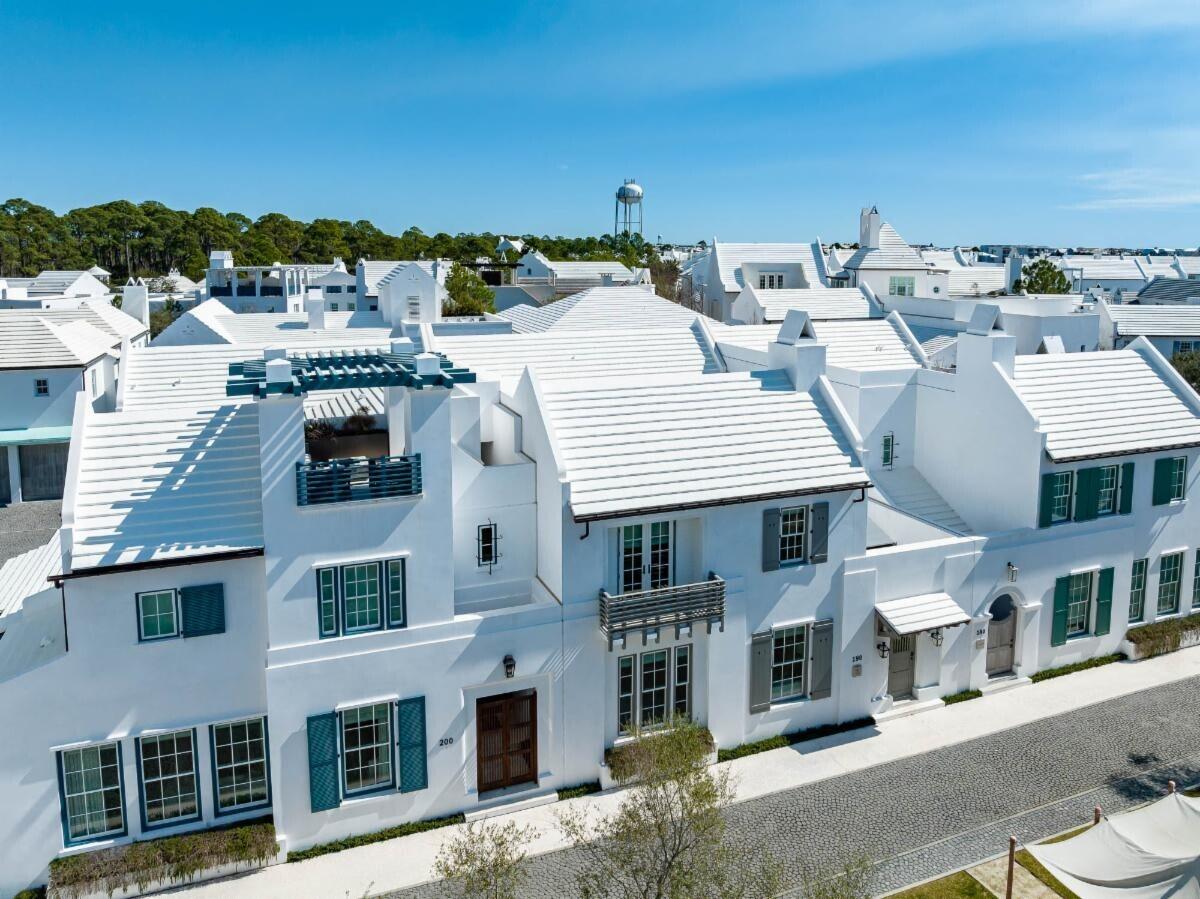 ALYS BEACH - Residential