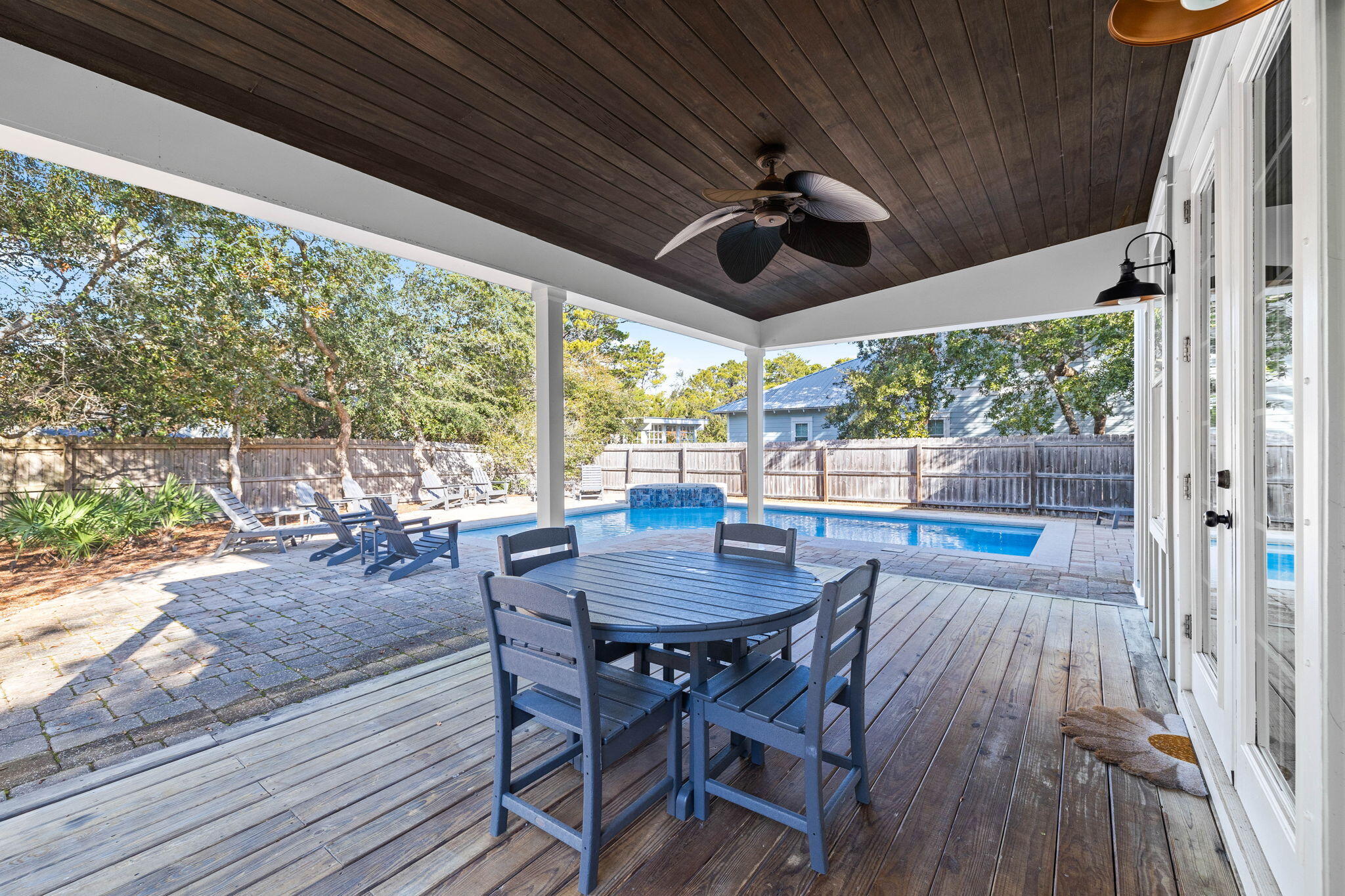 WHITES GULFVIEW ESTATES - Residential