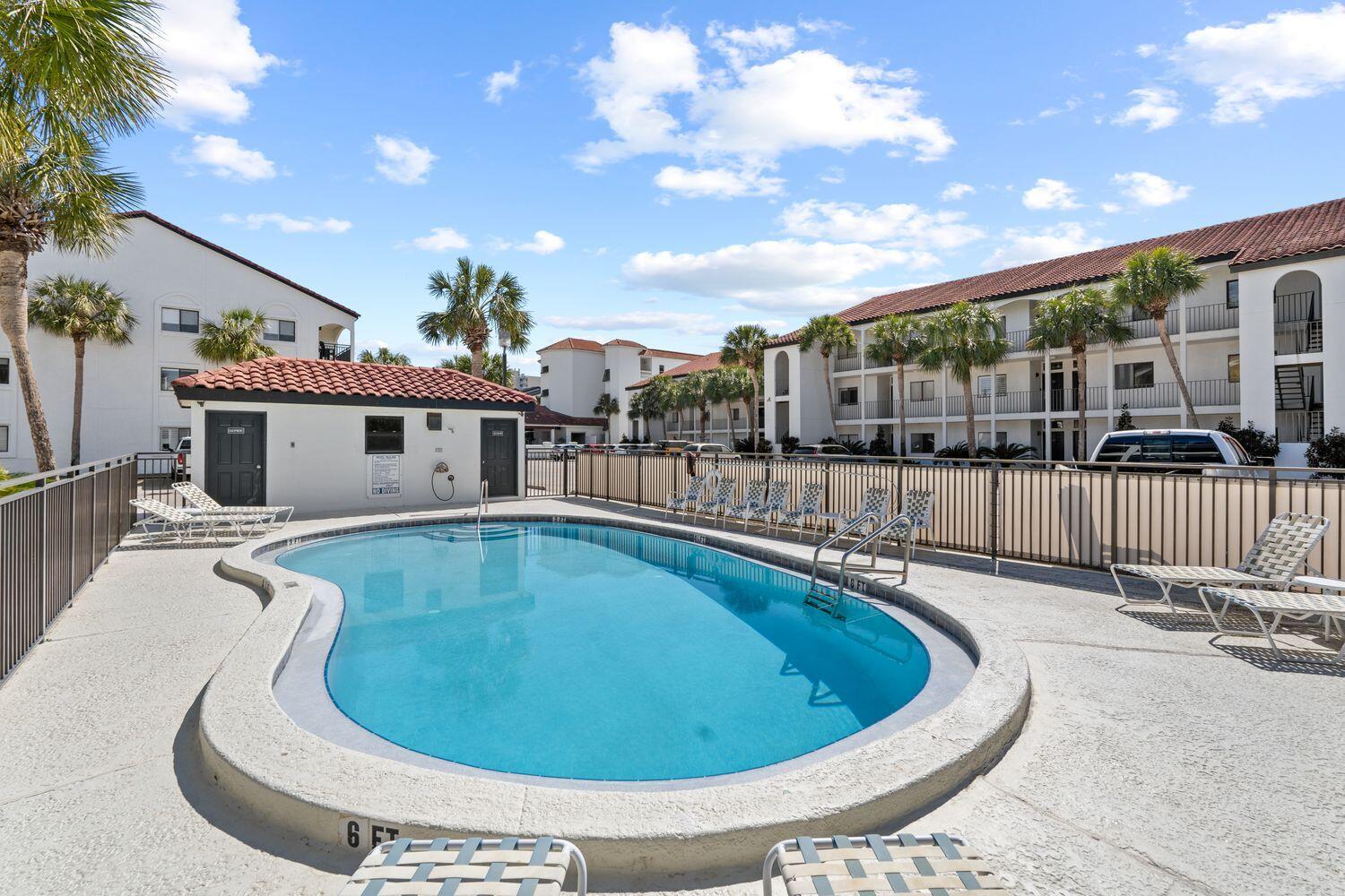 PALMS AT SEAGROVE CONDO UNIT C - Residential