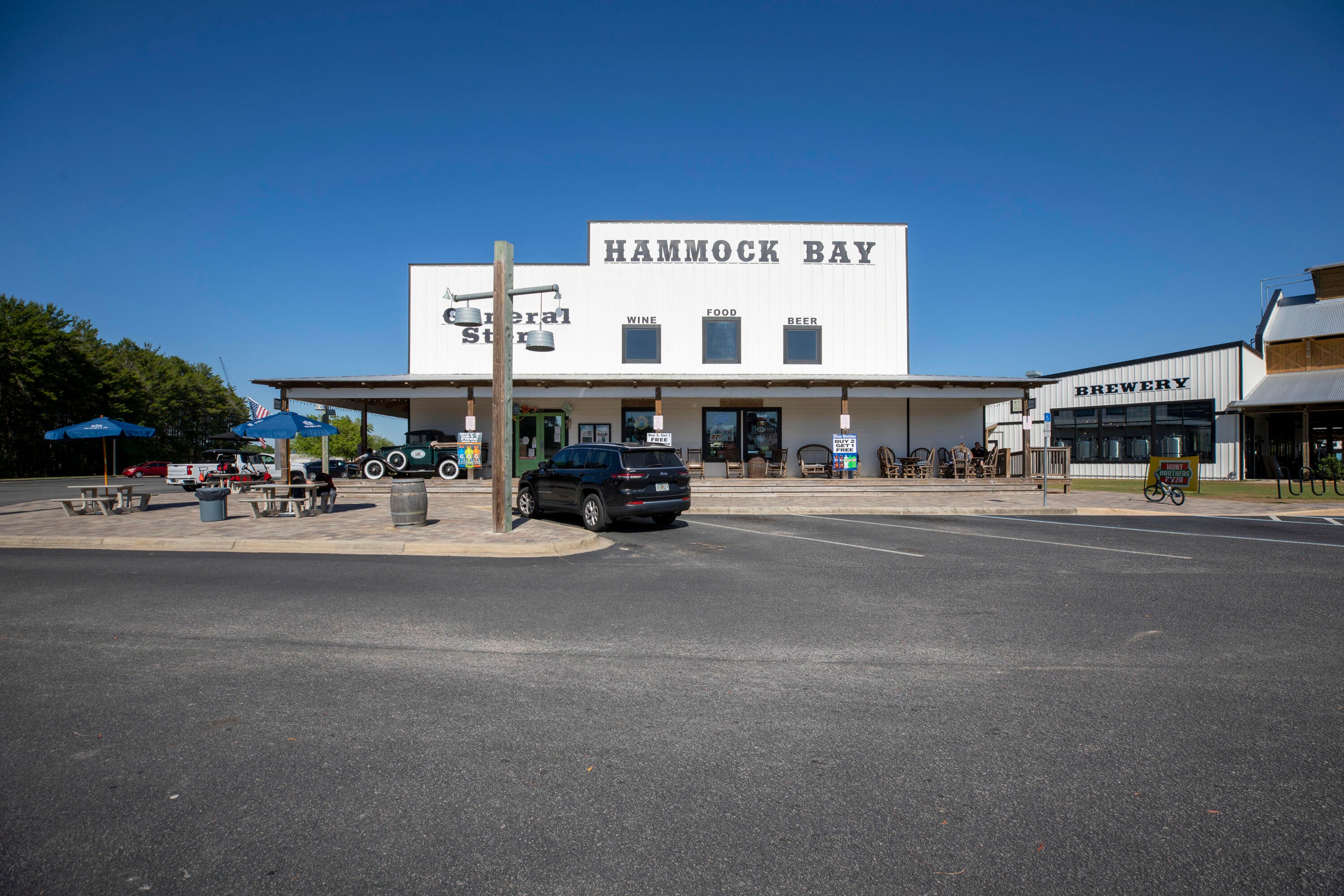 HAMMOCK BAY - Residential