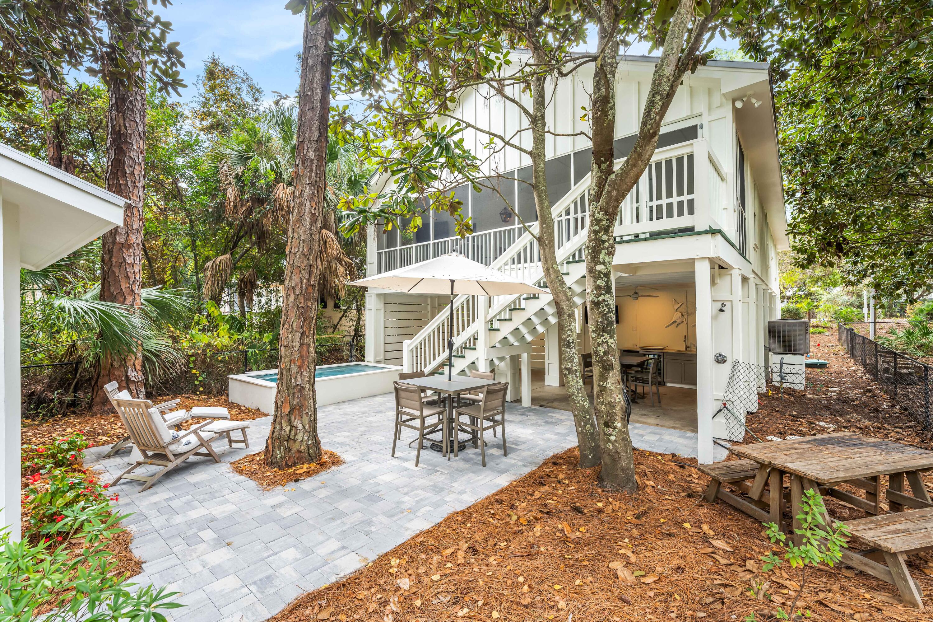 GRAYTON BEACH - Residential