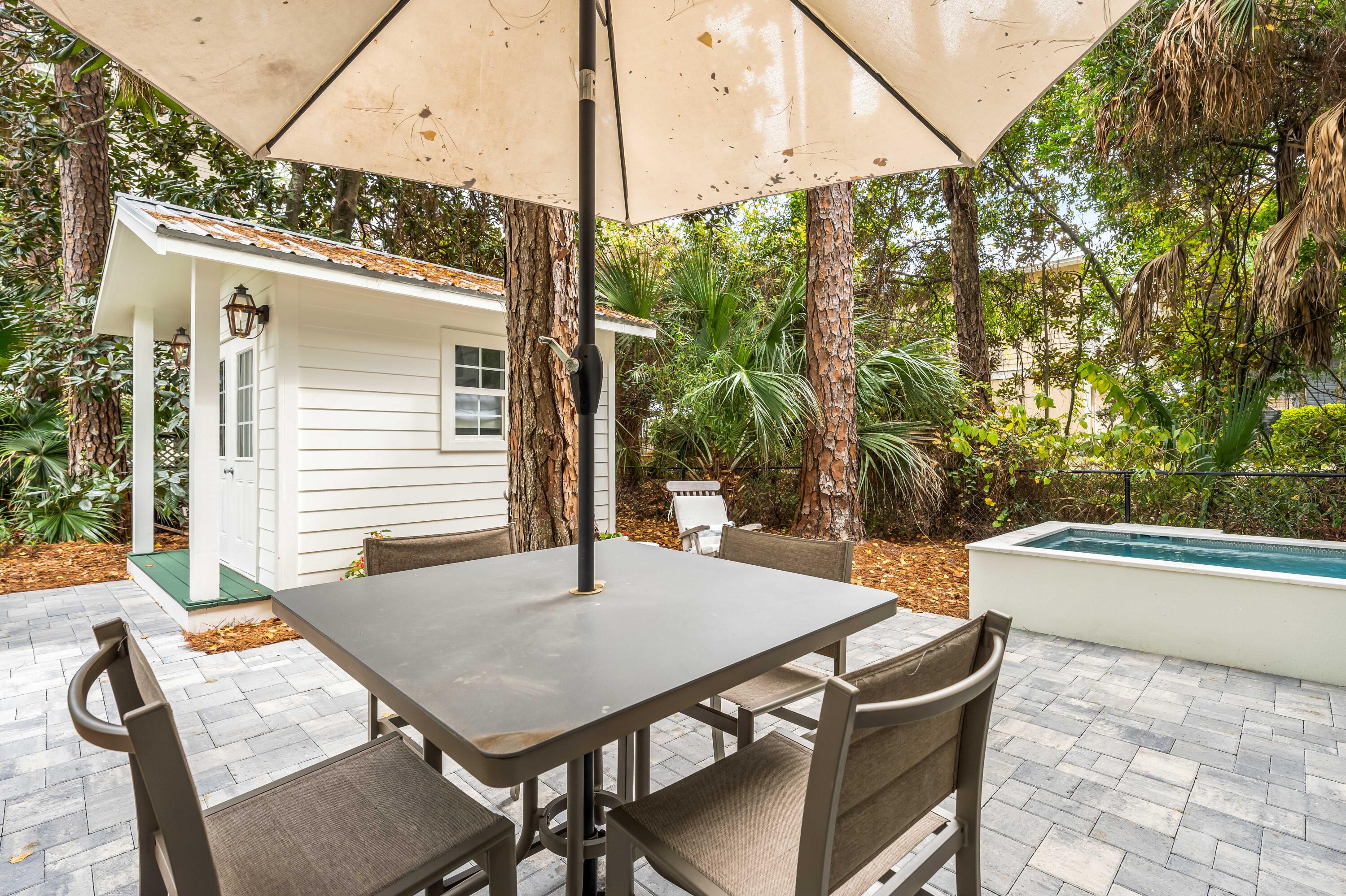 GRAYTON BEACH - Residential