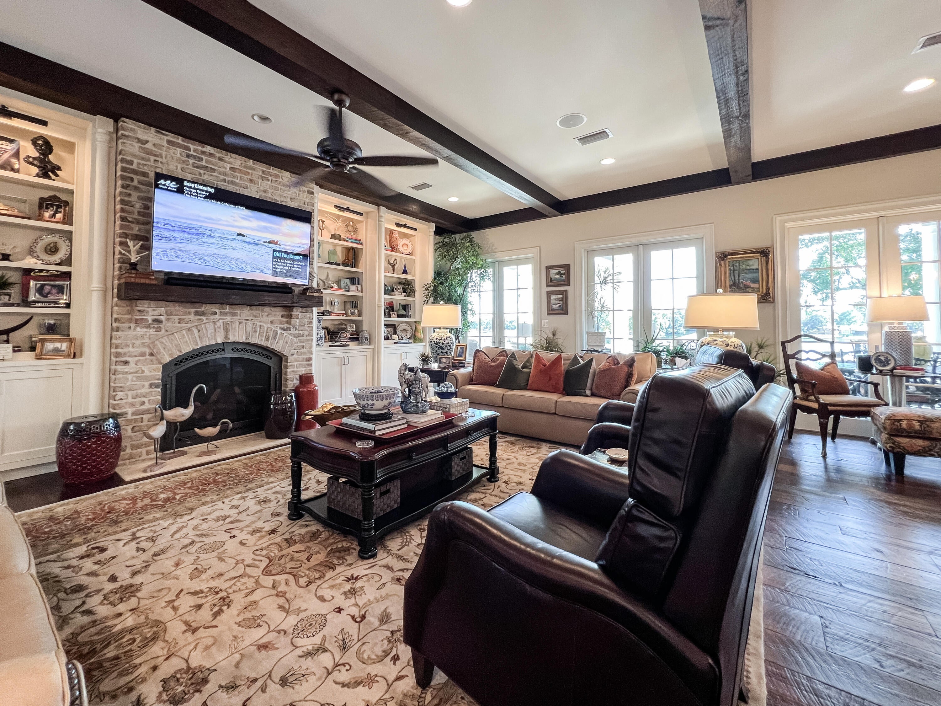 BAYOU VISTA - Residential