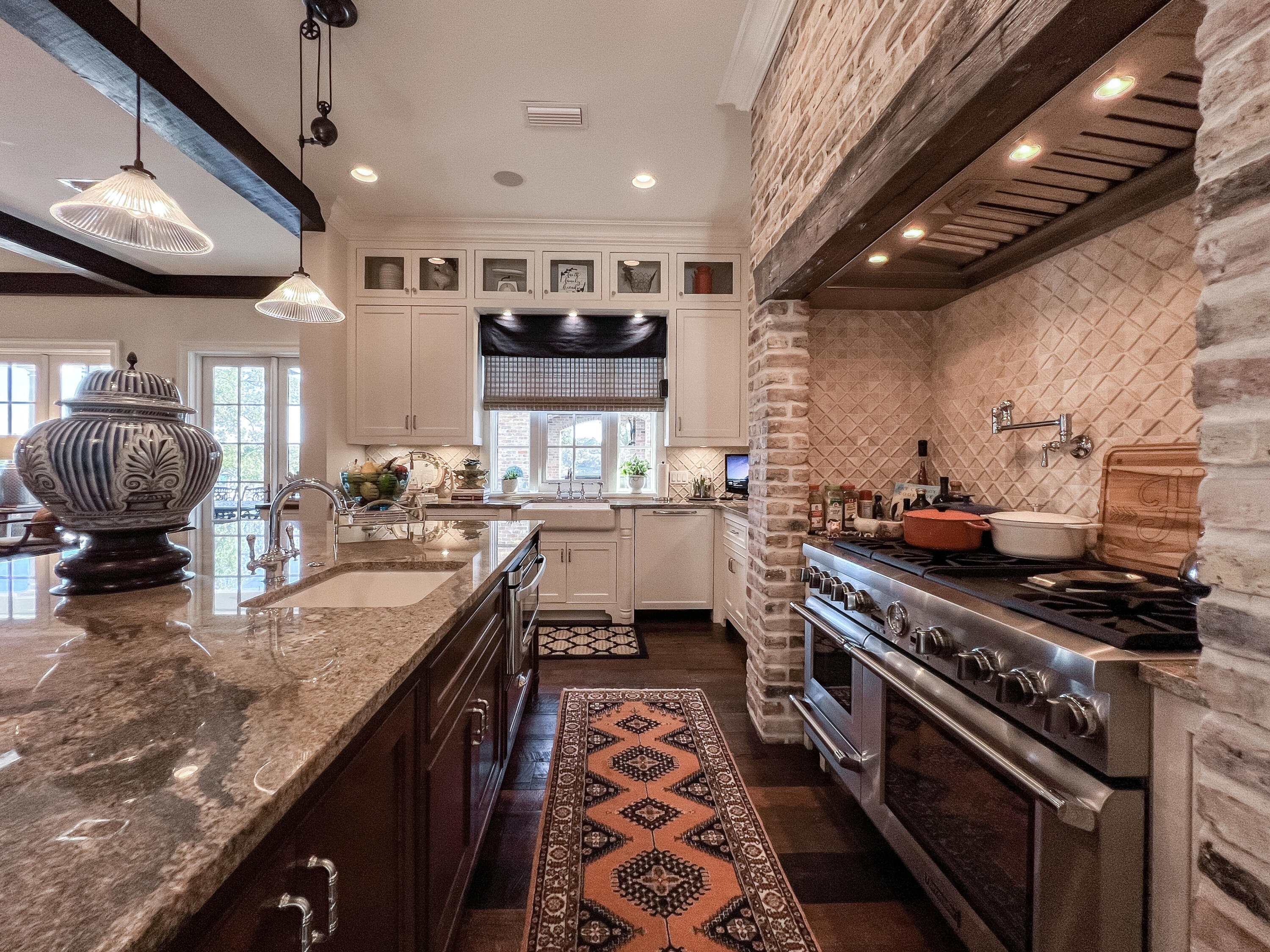 BAYOU VISTA - Residential