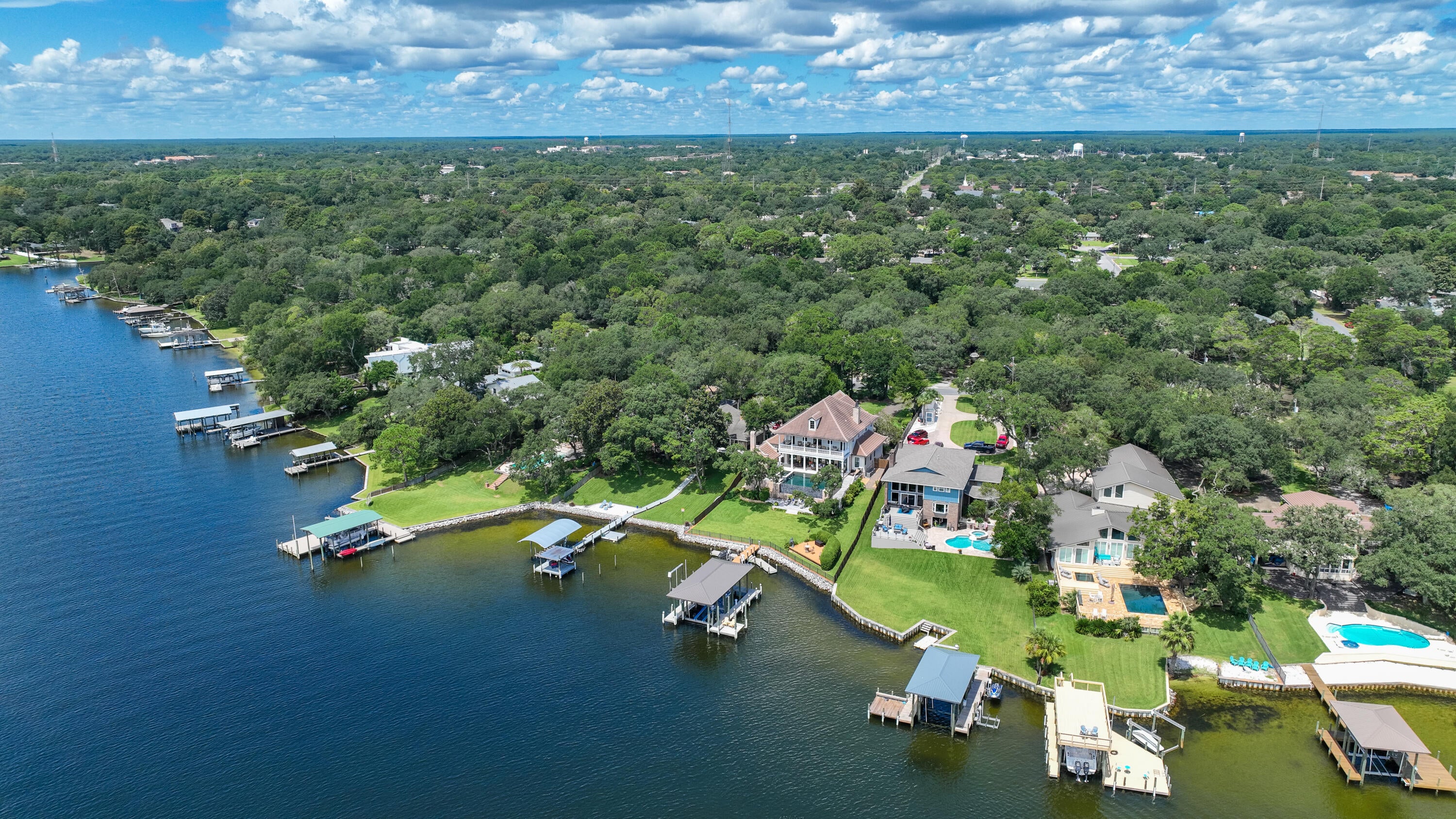 BAYOU VISTA - Residential