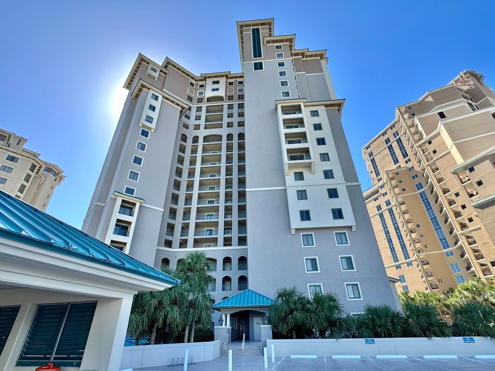 SOUTHWINDS III - Residential
