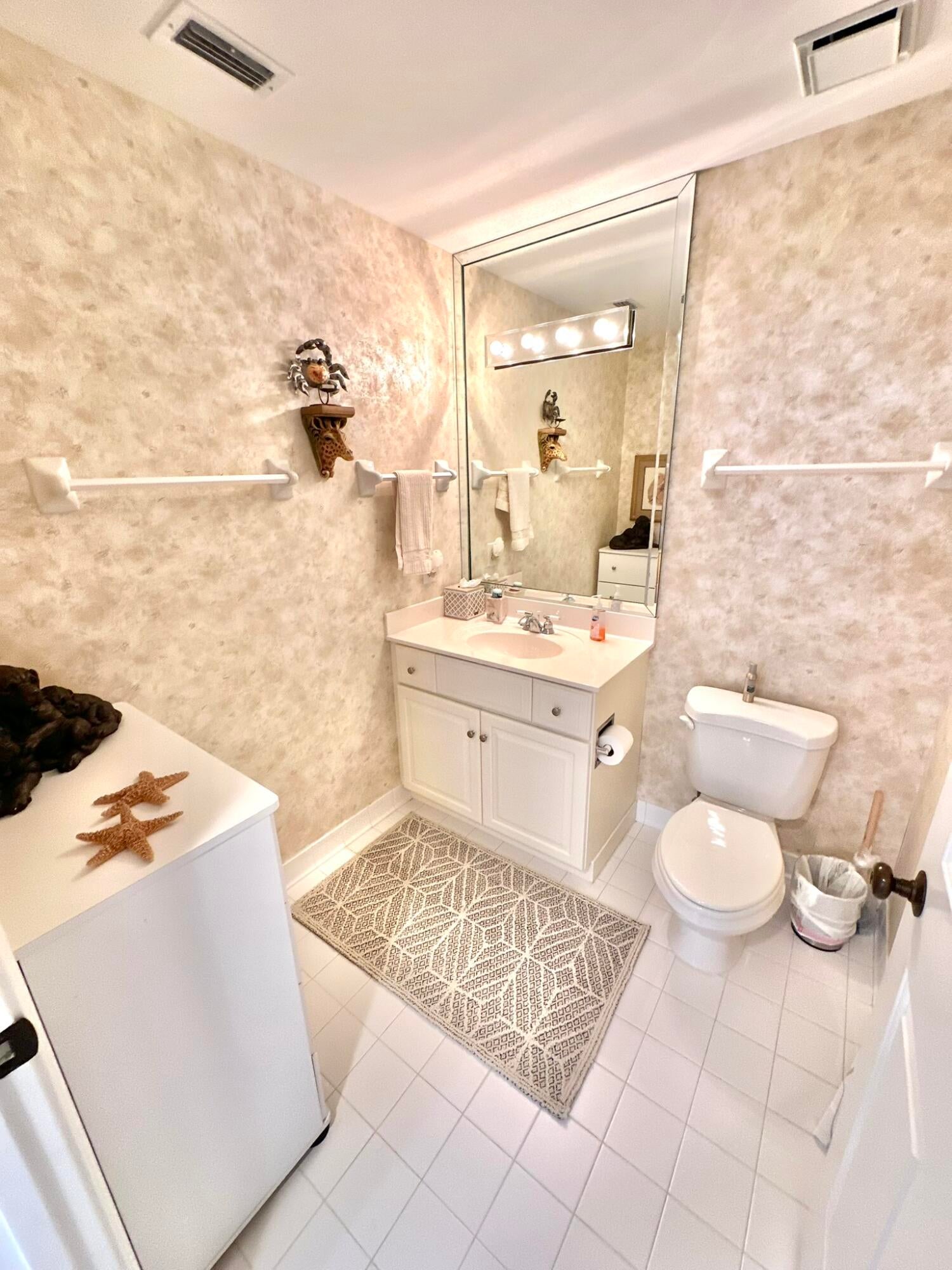 SOUTHWINDS III - Residential