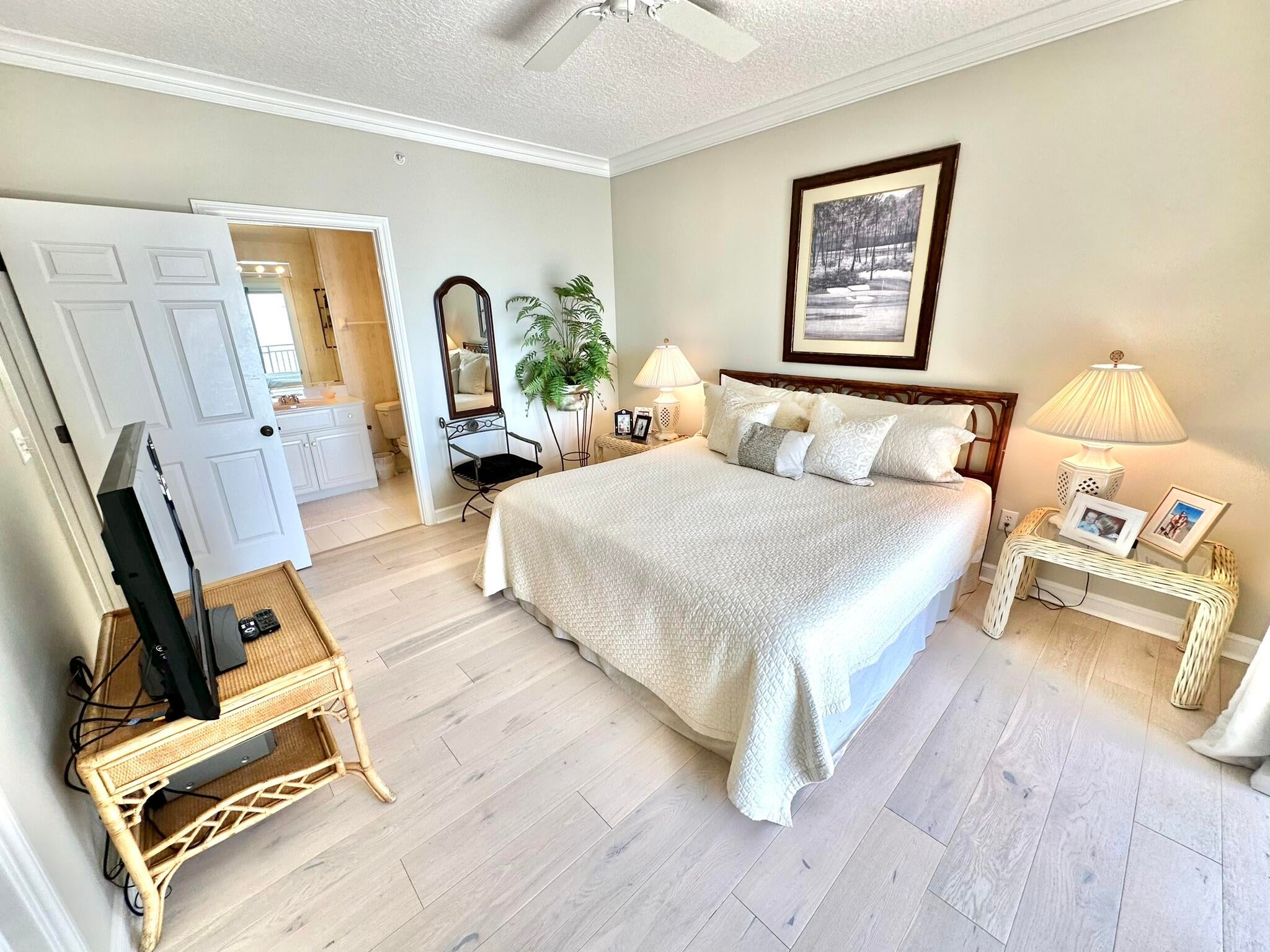 SOUTHWINDS III - Residential