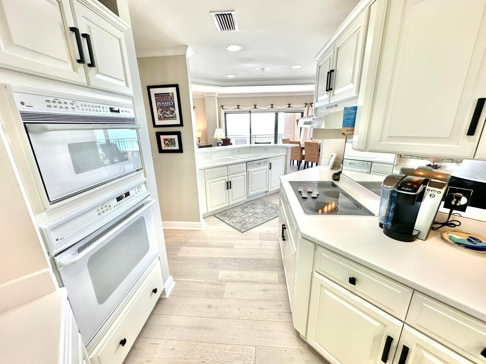 SOUTHWINDS III - Residential