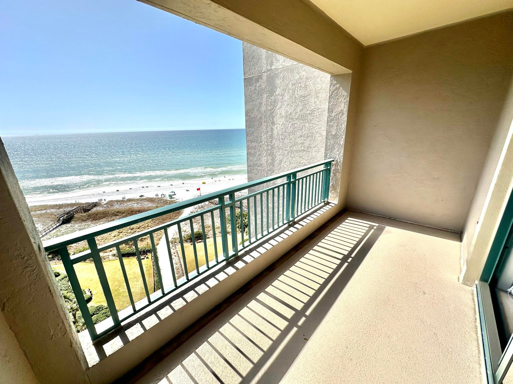 SOUTHWINDS III - Residential