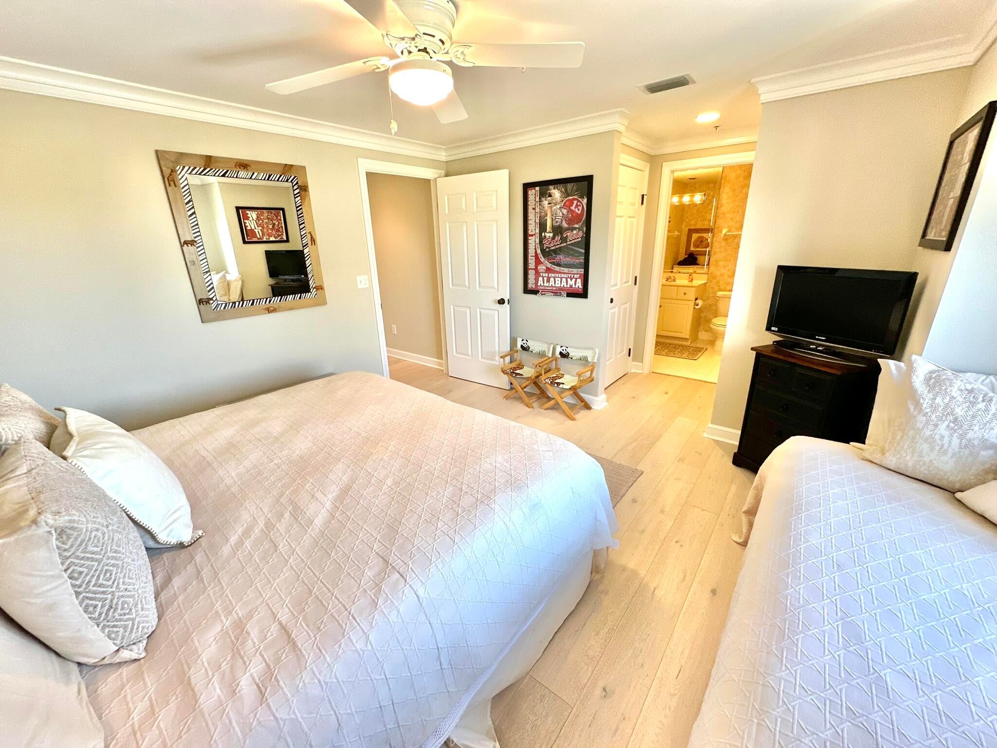 SOUTHWINDS III - Residential