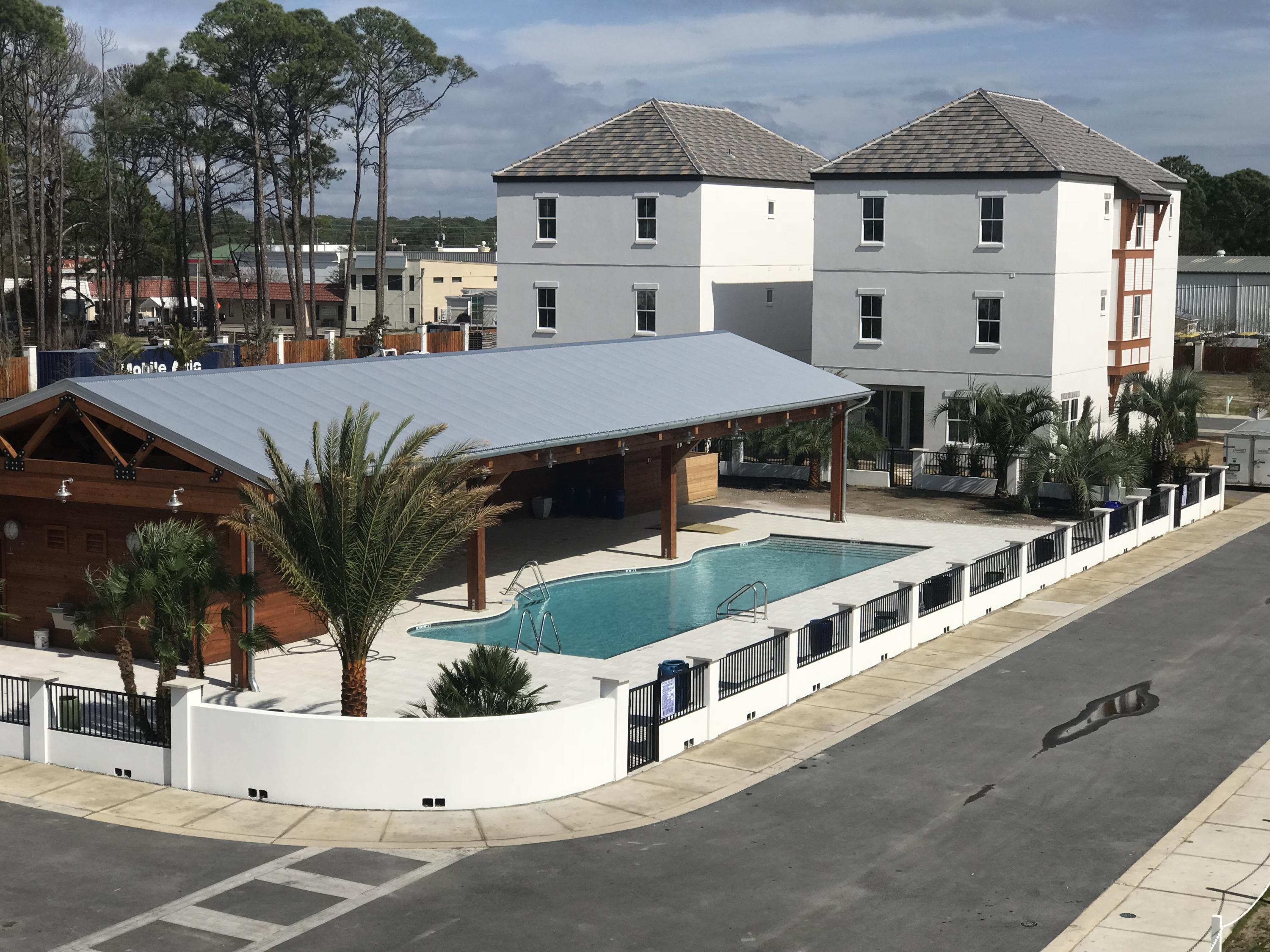 The Retreat of Miramar - Residential