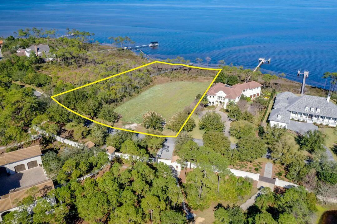 Premier estate-sized lot, +/-2.6 acres with 220 feet fronting Choctawhatchee Bay in Kelly Plantation, one of Destin, Florida's most impressive gated, master-planned, country club communities! Further increasing the desirability of this opportunity is the exclusive neighborhood within Kelly Plantation where this homesite is located, known as Waterford. Enjoy the exceptional water views and build your magnificent bay-front estate! There are only 17 homesites behind this double-gated neighborhood; only six of which offer deep-water navigability.
Survey and other information are located under the documents tab.
