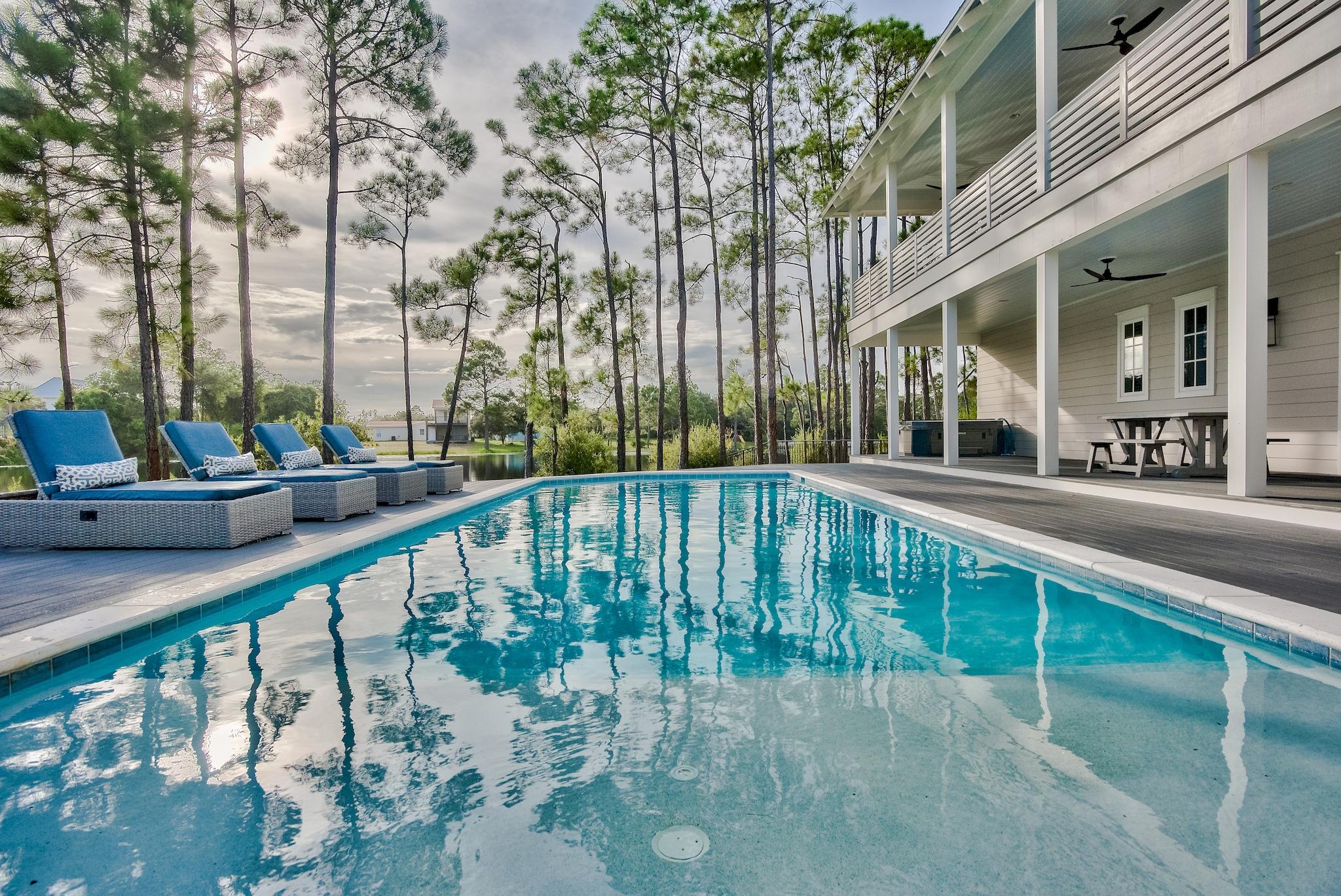 EASTERN LAKE ESTATES - Residential